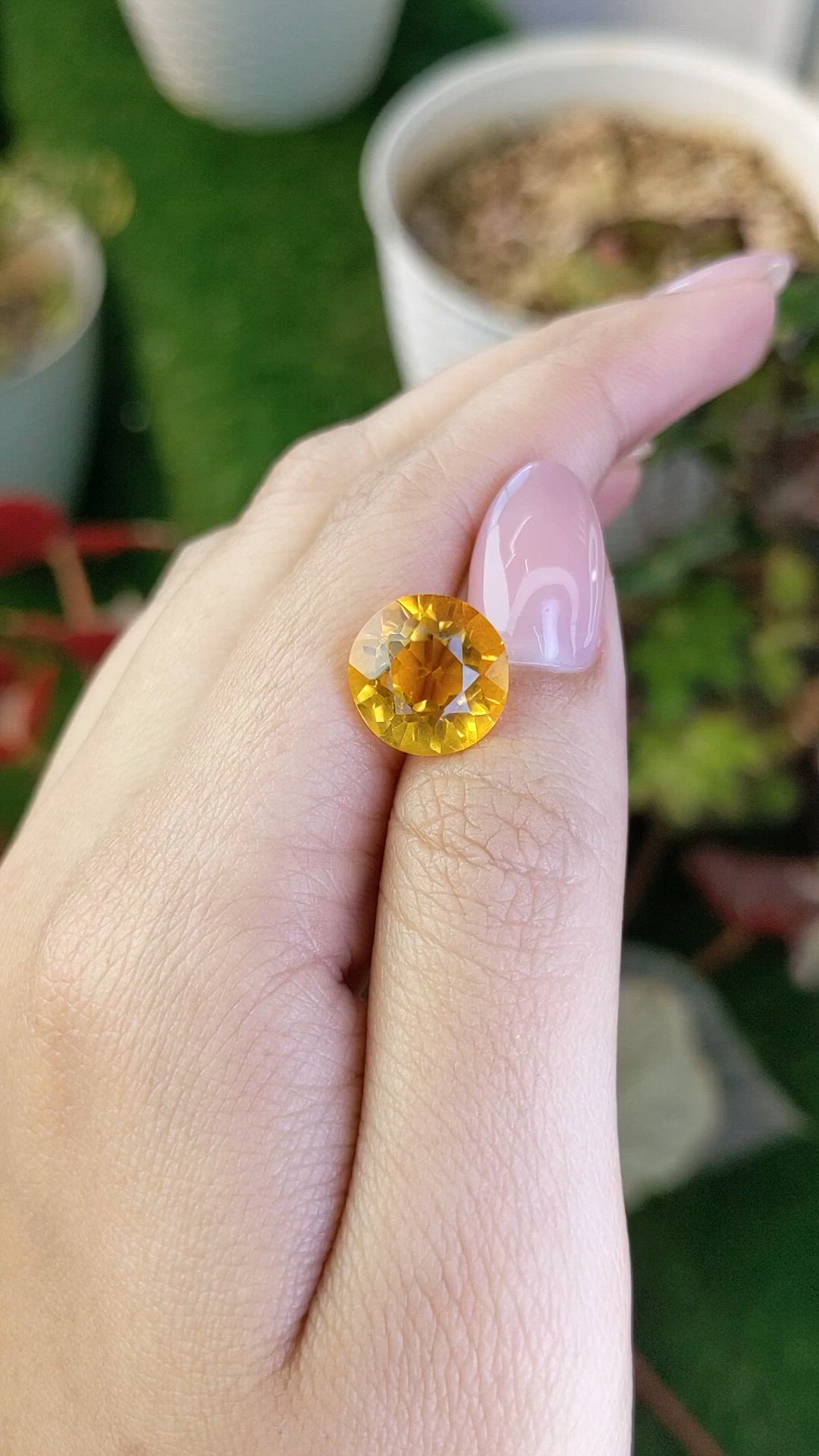 5.93 Ct. Yellow Citrine from Ceylon (Sri Lanka) Size Video