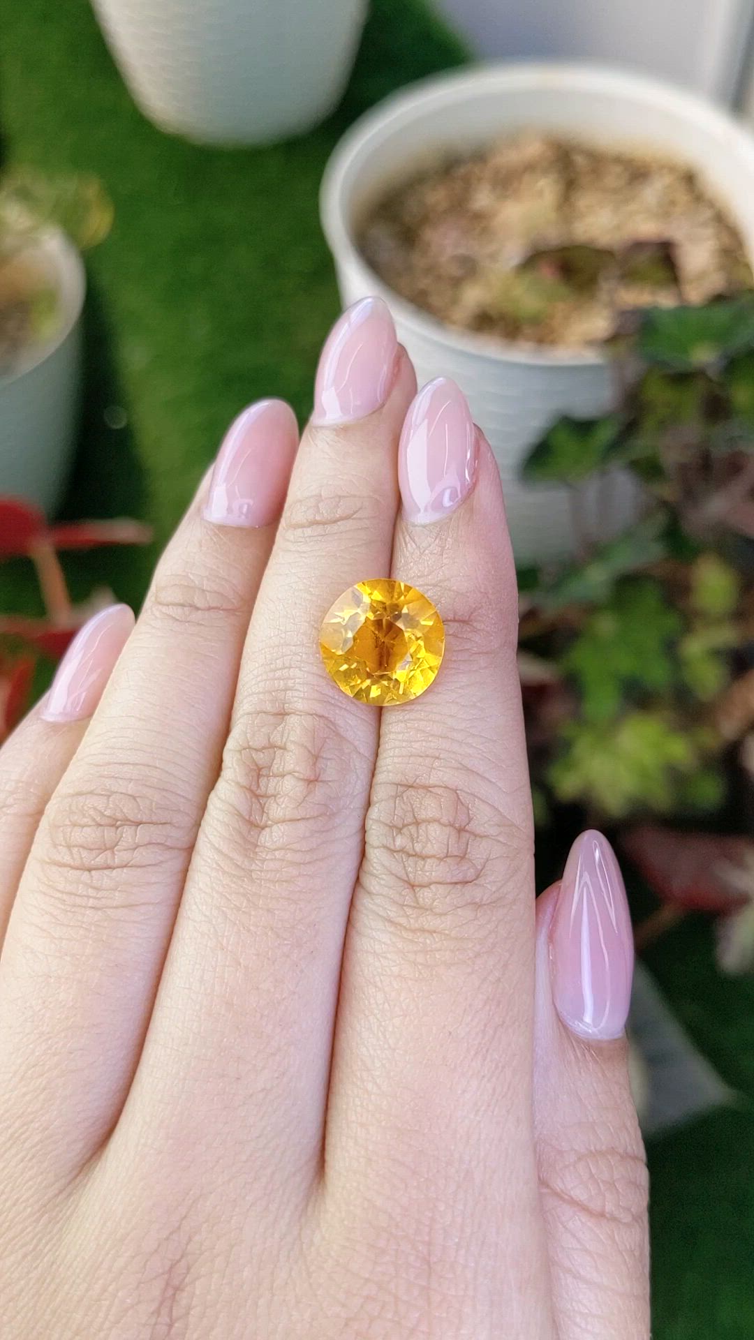 5.93 Ct. Yellow Citrine from Ceylon (Sri Lanka) Size Video