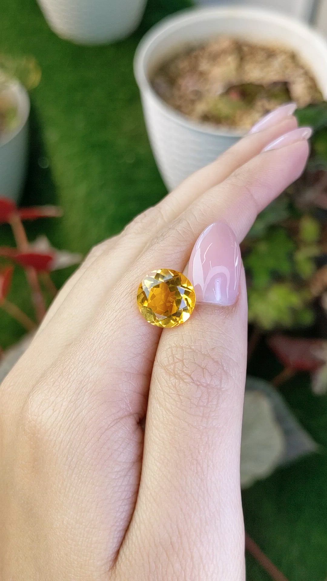 5.37 Ct. Yellow Citrine from Ceylon (Sri Lanka) Size Video