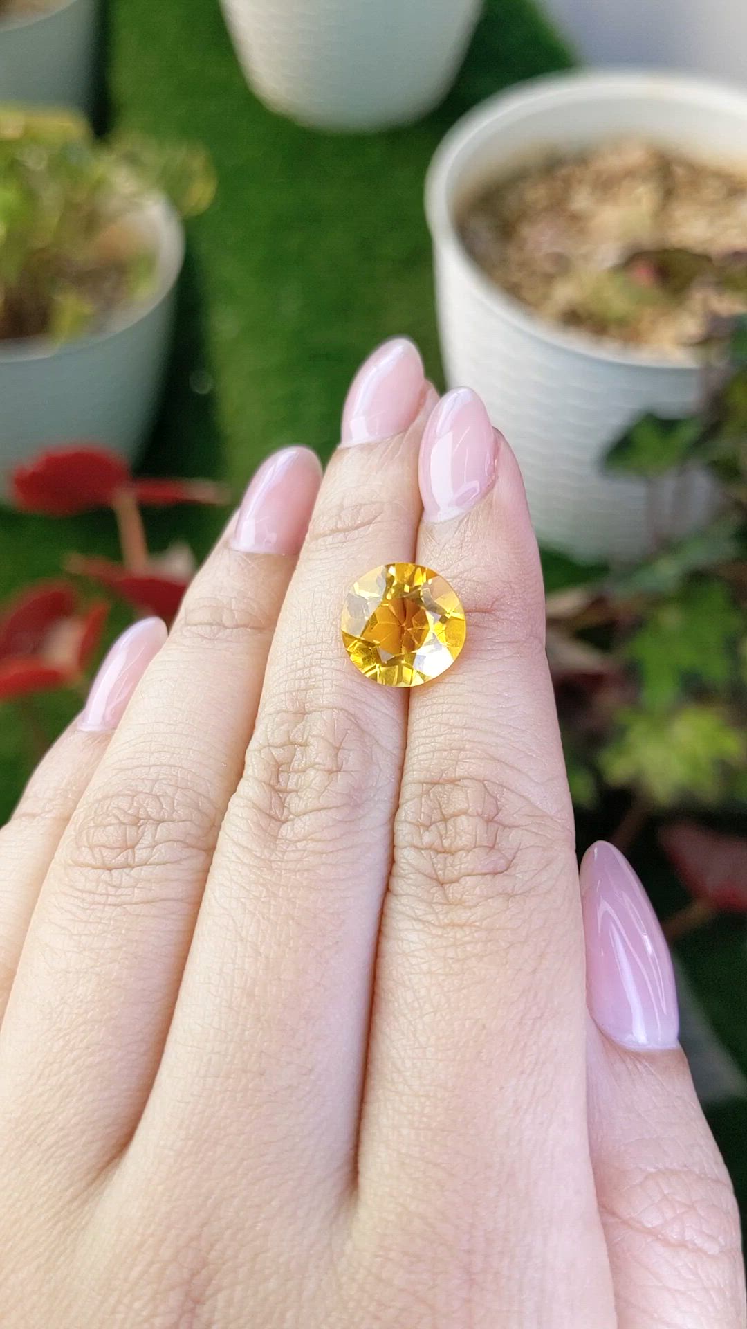 5.53 Ct. Yellow Citrine from Ceylon (Sri Lanka) Size Video