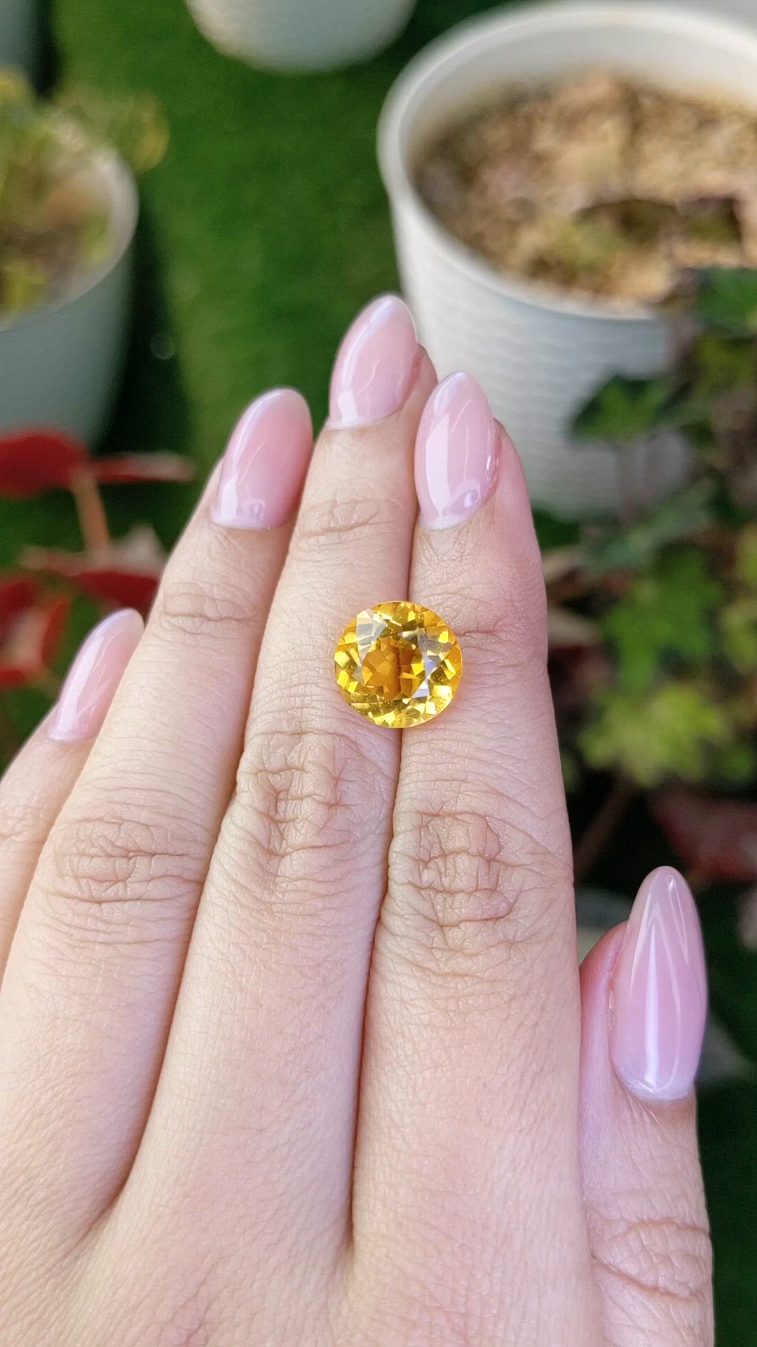 4.98 Ct. Yellow Citrine from Ceylon (Sri Lanka) Size Video