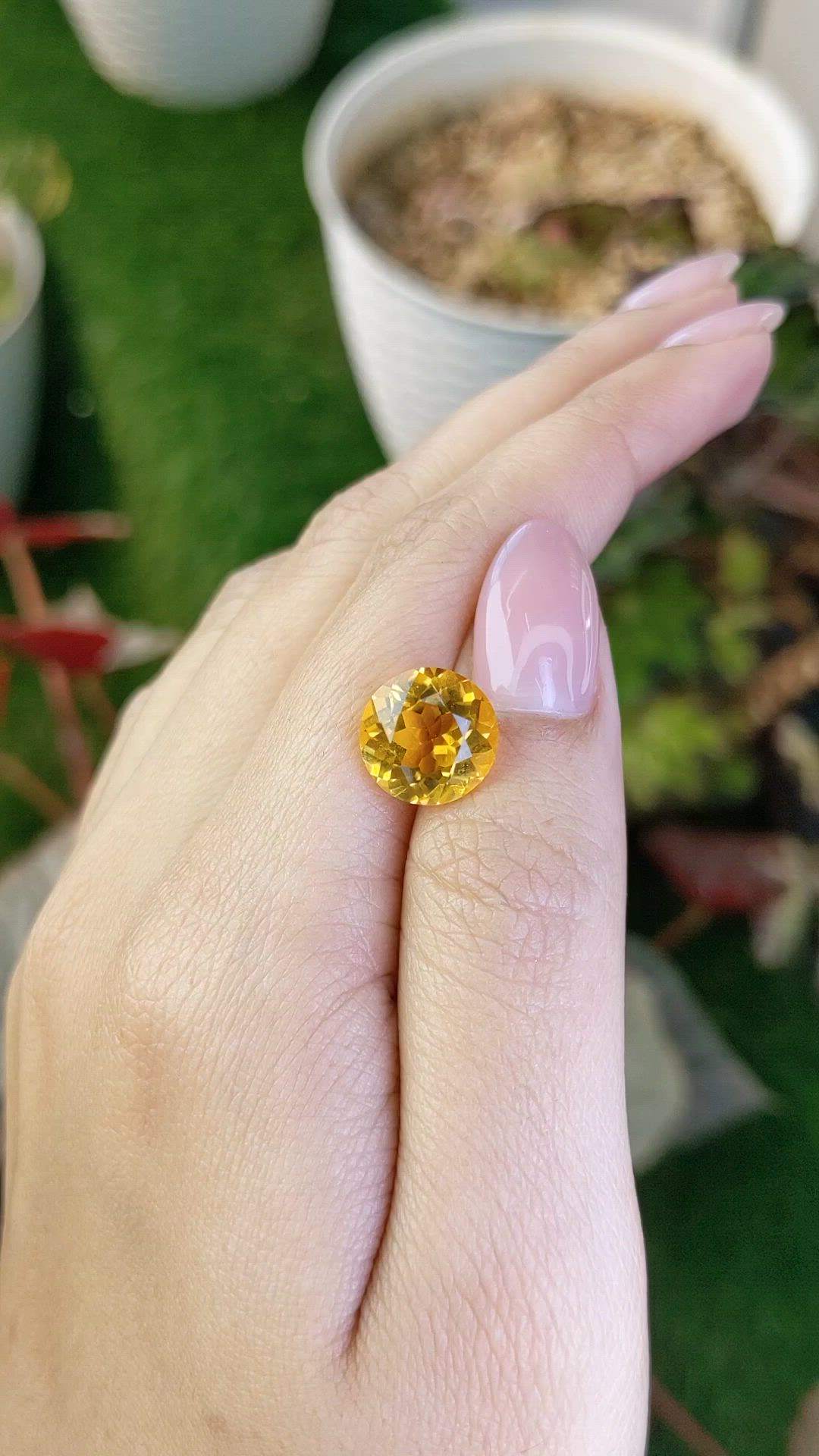 4.98 Ct. Yellow Citrine from Ceylon (Sri Lanka) Size Video
