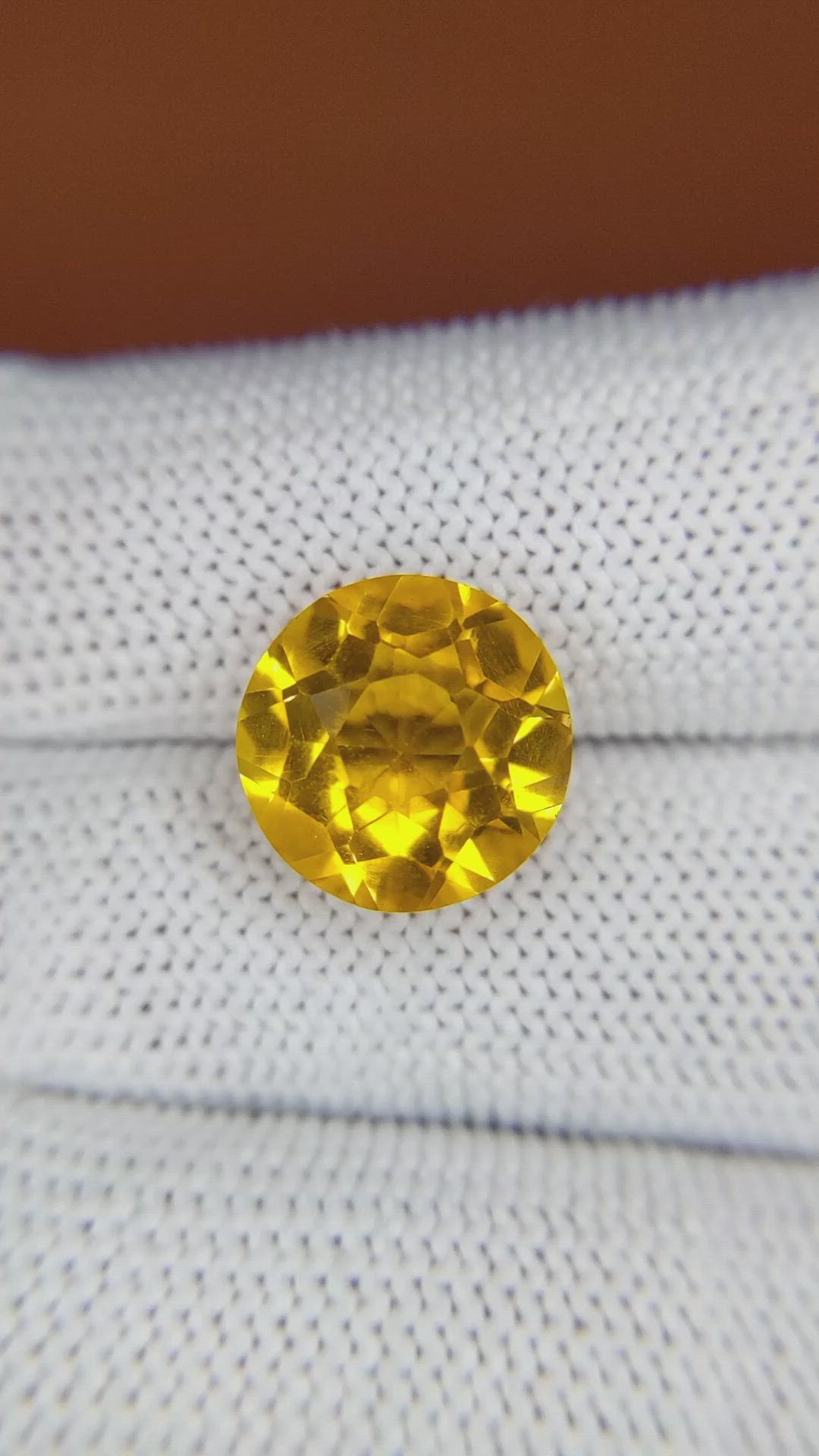6.54 Ct. Yellow Citrine from Ceylon (Sri Lanka) Size Video