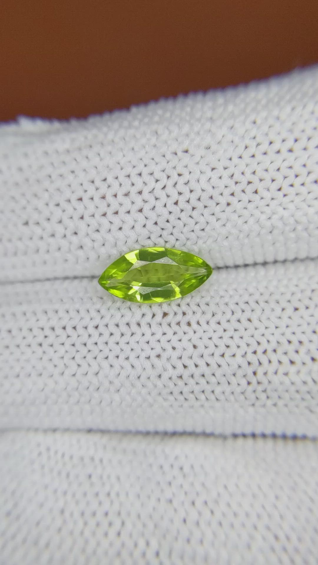 1.14 Ct. Yellowish Green Peridot from Ceylon (Sri Lanka) Size Video