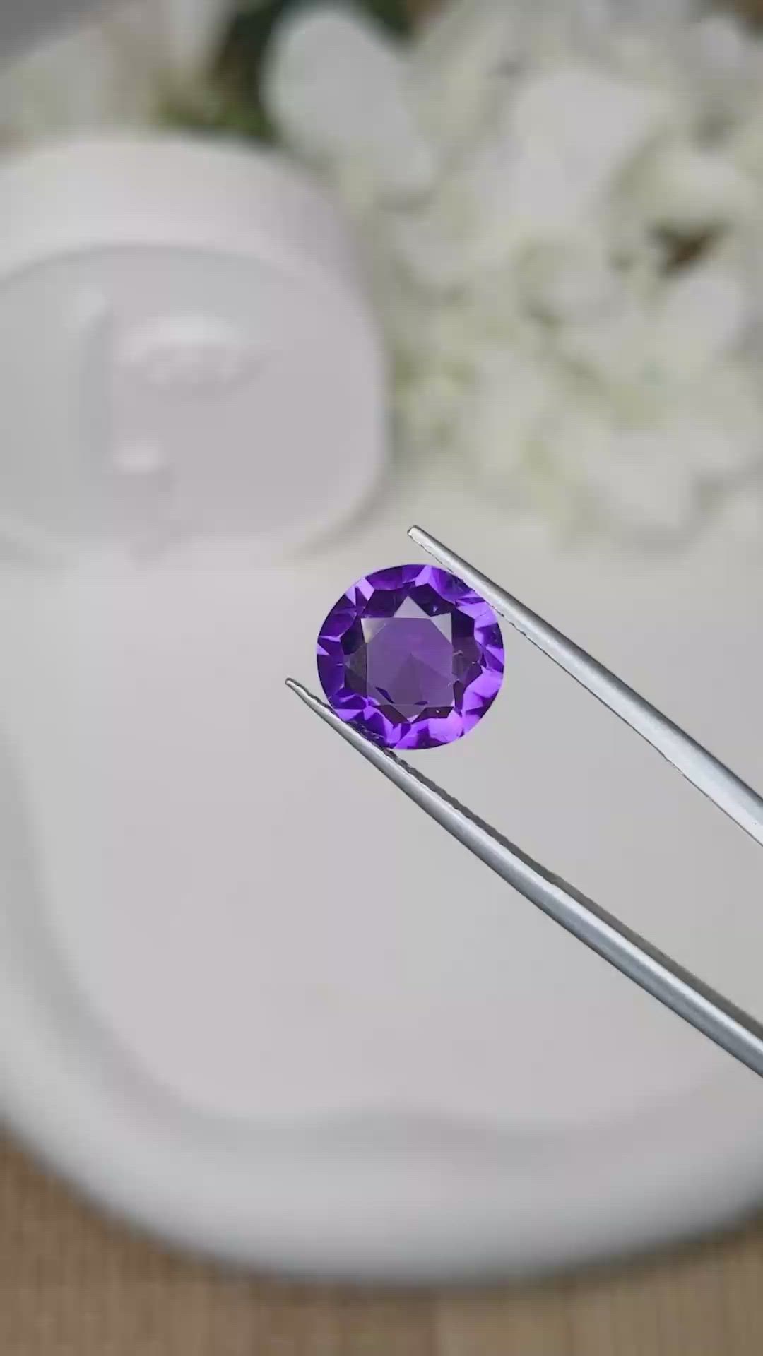 4.51 Ct. Purple Amethyst from Ceylon (Sri Lanka) Size Video
