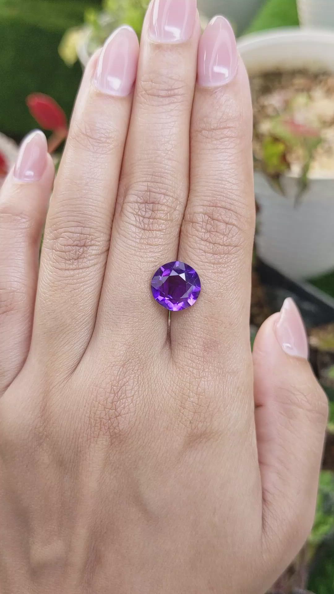 4.51 Ct. Purple Amethyst from Ceylon (Sri Lanka) Size Video
