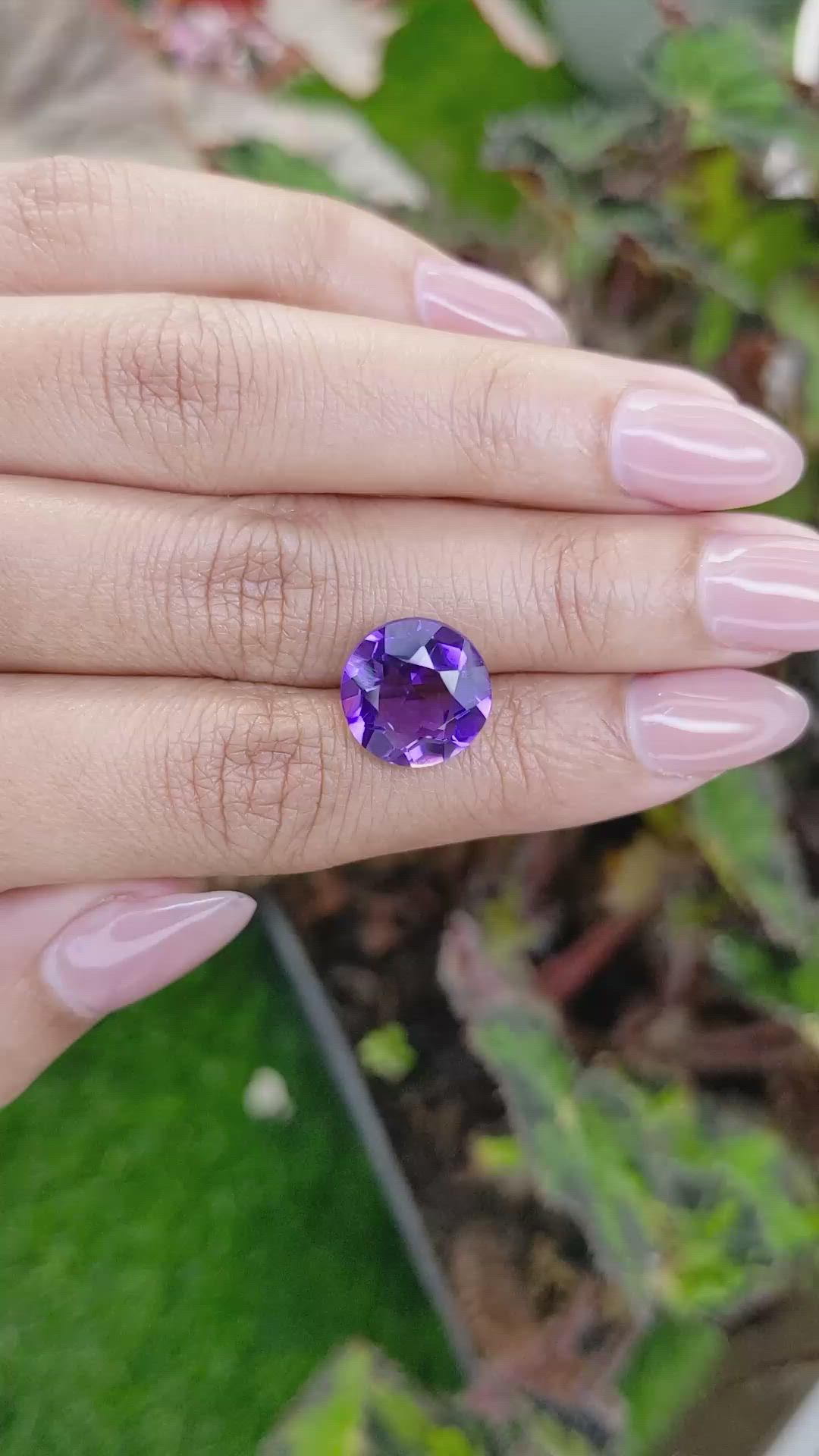 6.05 Ct. Purple Amethyst from Ceylon (Sri Lanka) Size Video