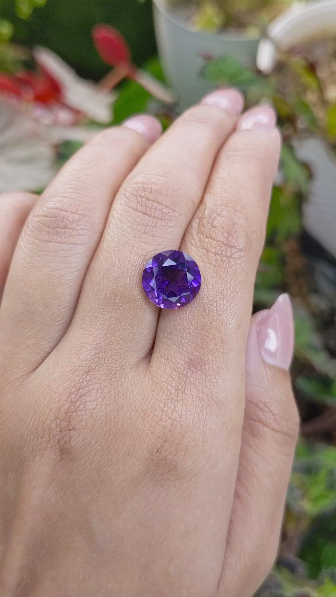 5.26 Ct. Purple Amethyst from Ceylon (Sri Lanka) Size Video