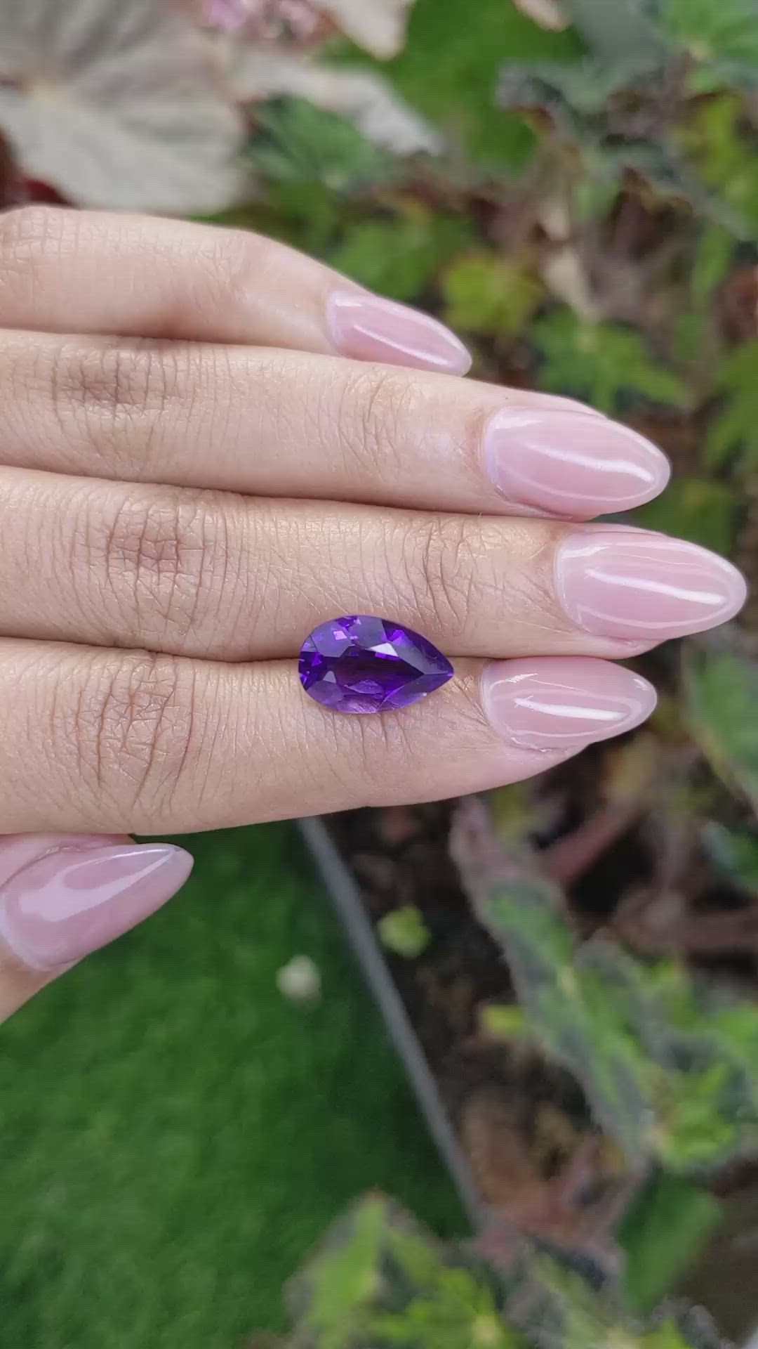 4.43 Ct. Purple Amethyst from Ceylon (Sri Lanka) Size Video