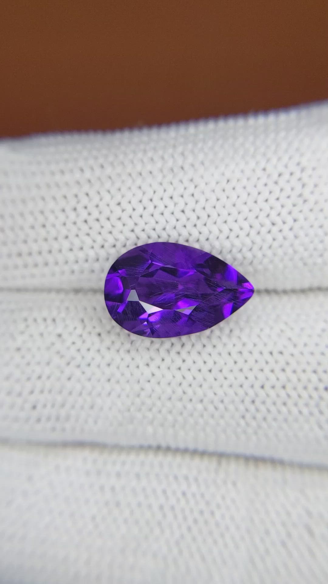 4.43 Ct. Purple Amethyst from Ceylon (Sri Lanka) Size Video