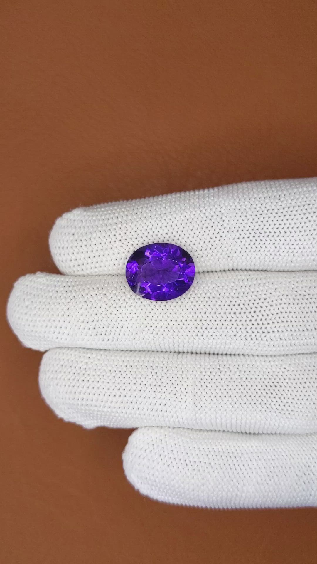 6.41 Ct. Purple Amethyst from Ceylon (Sri Lanka) Size Video