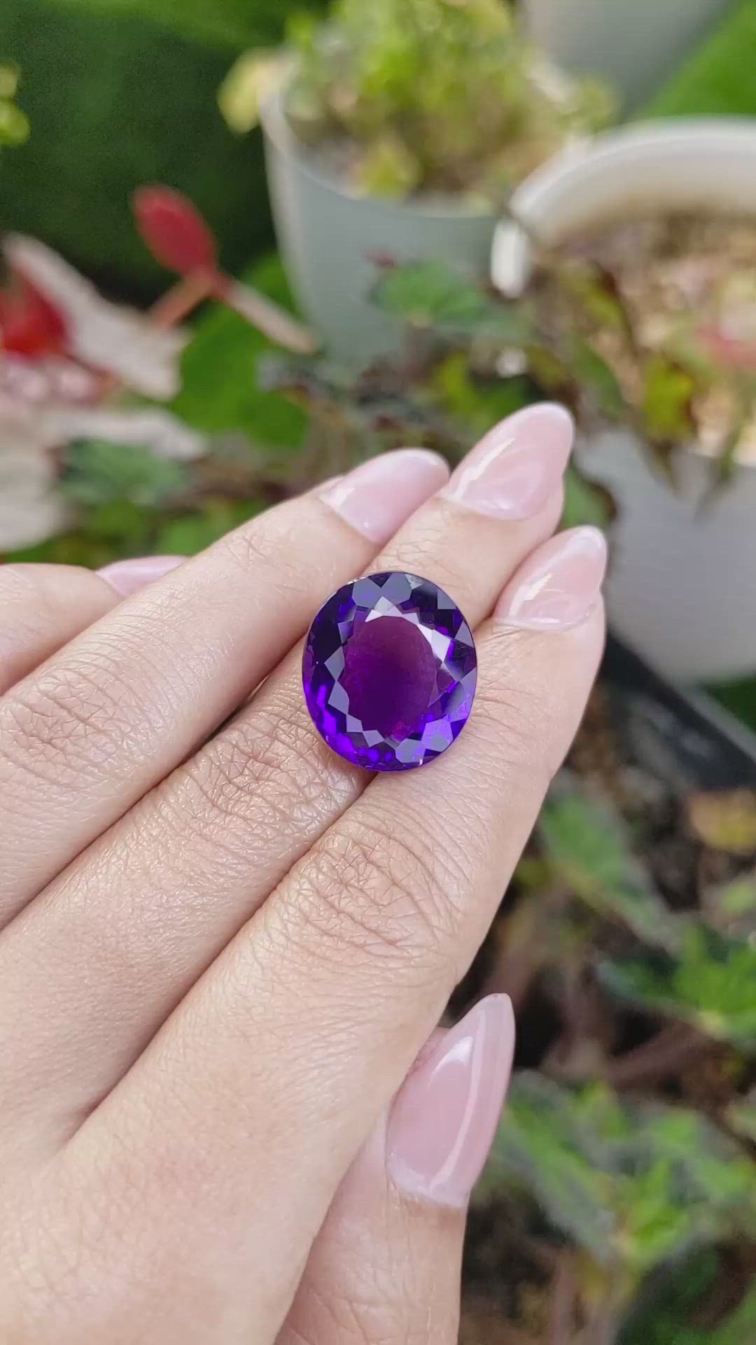 15.39 Ct. Purple Amethyst from Ceylon (Sri Lanka) Size Video