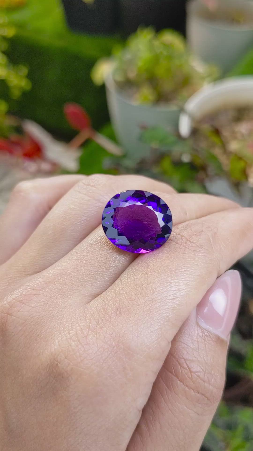 15.39 Ct. Purple Amethyst from Ceylon (Sri Lanka) Size Video