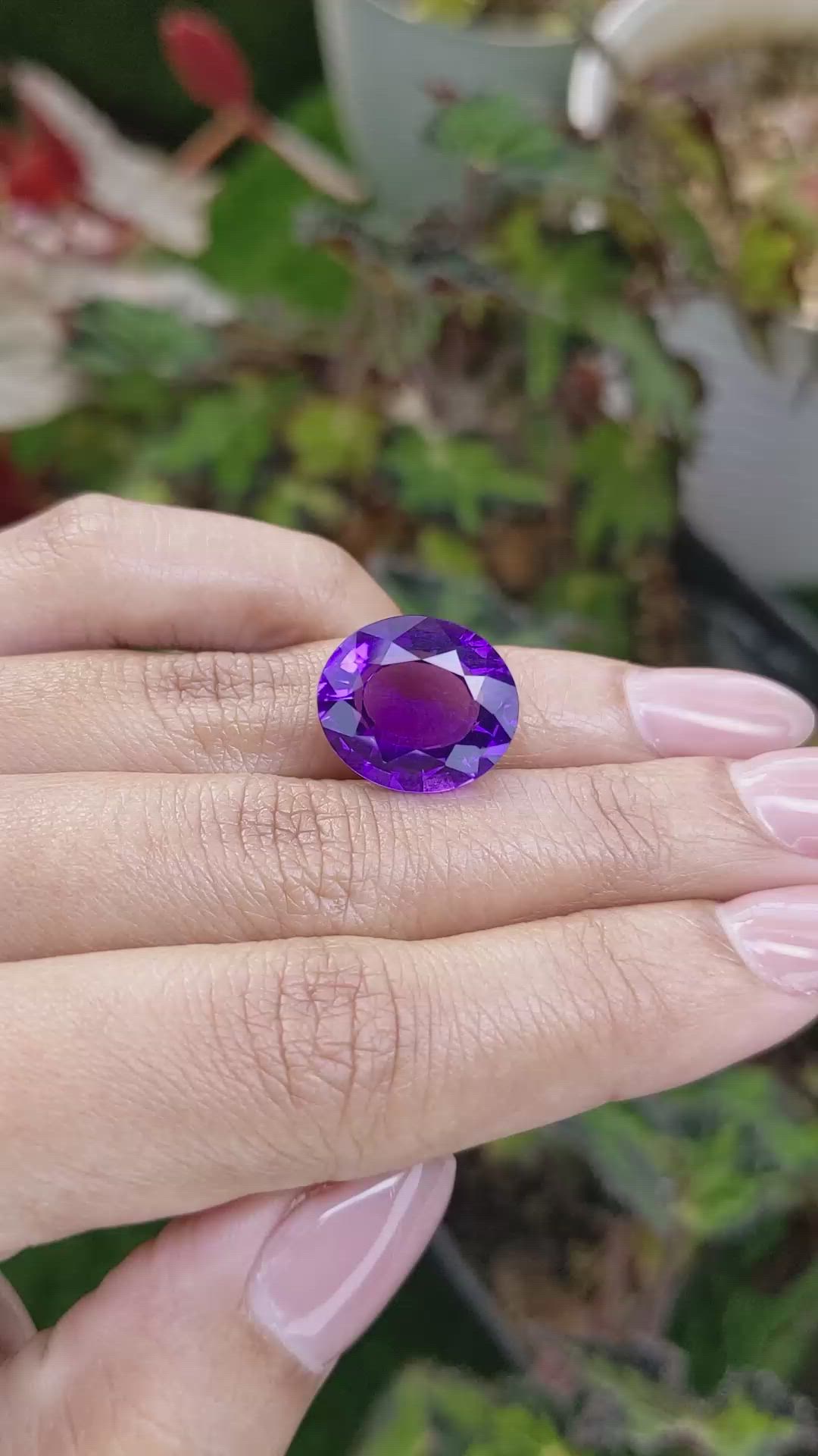 11.17 Ct. Purple Amethyst from Ceylon (Sri Lanka) Size Video