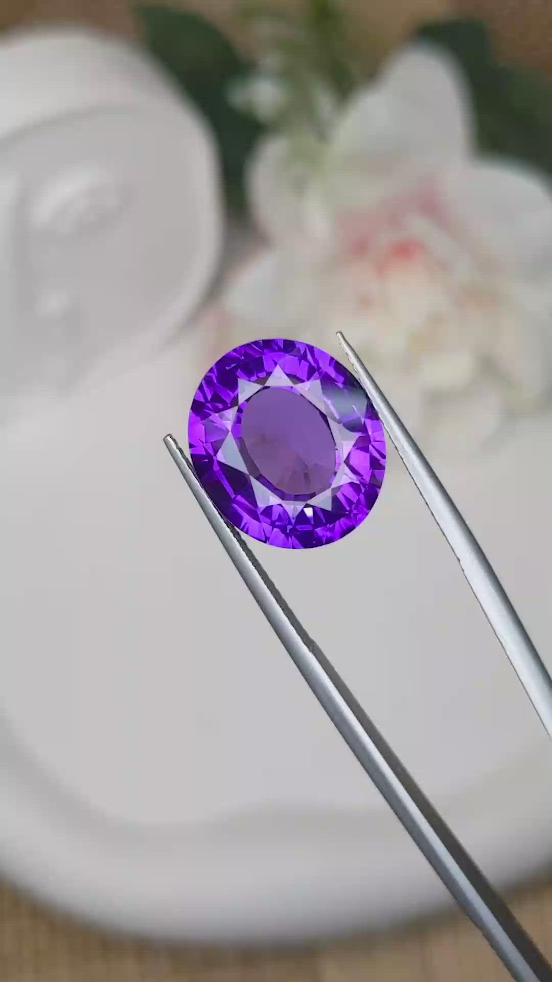 11.17 Ct. Purple Amethyst from Ceylon (Sri Lanka) Size Video