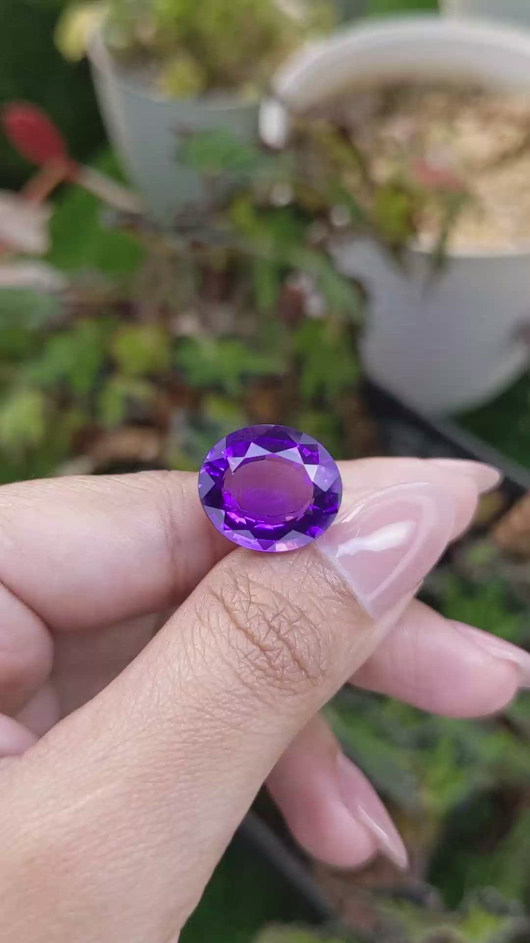 11.17 Ct. Purple Amethyst from Ceylon (Sri Lanka) Size Video
