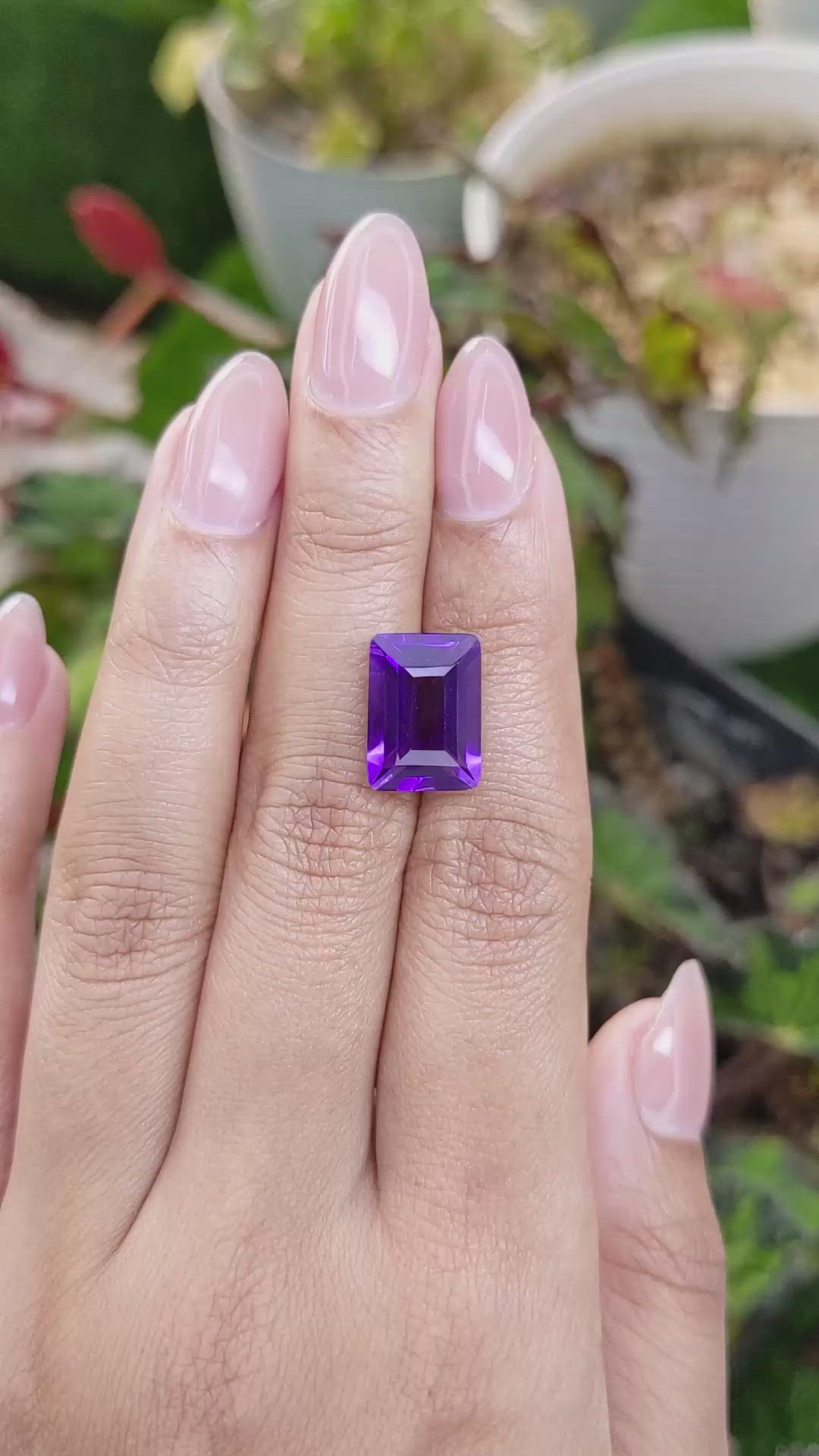 6.54 Ct. Purple Amethyst from Ceylon (Sri Lanka) Size Video