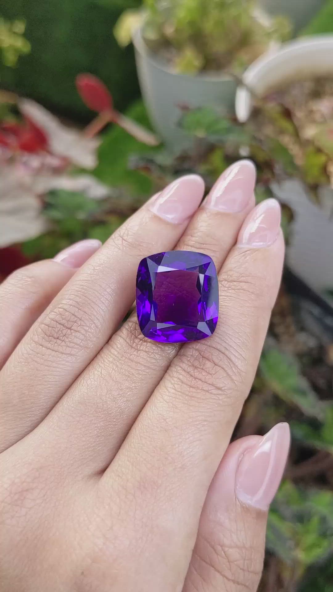 24.63 Ct. Purple Amethyst from Ceylon (Sri Lanka) Size Video
