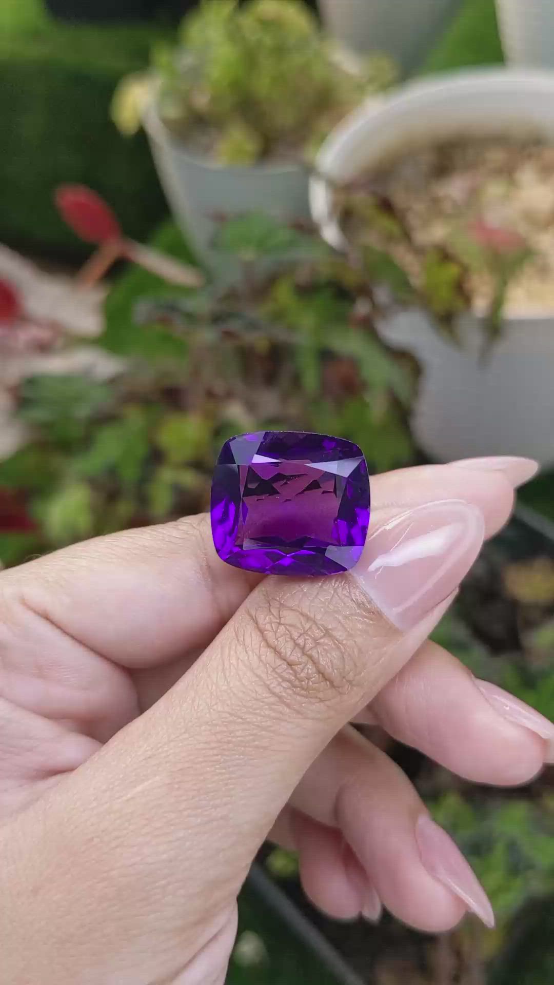 24.63 Ct. Purple Amethyst from Ceylon (Sri Lanka) Size Video