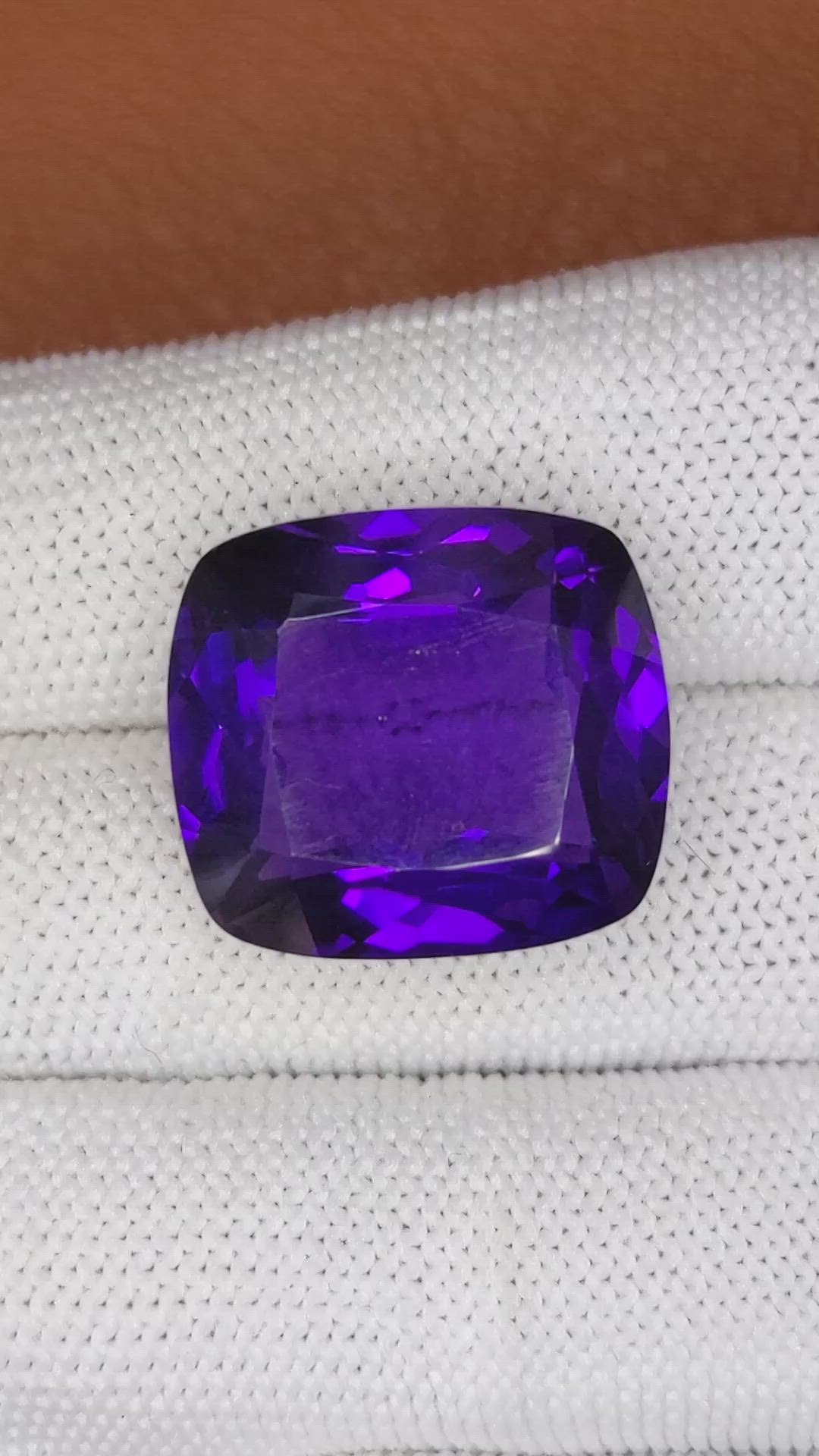 24.63 Ct. Purple Amethyst from Ceylon (Sri Lanka) Size Video