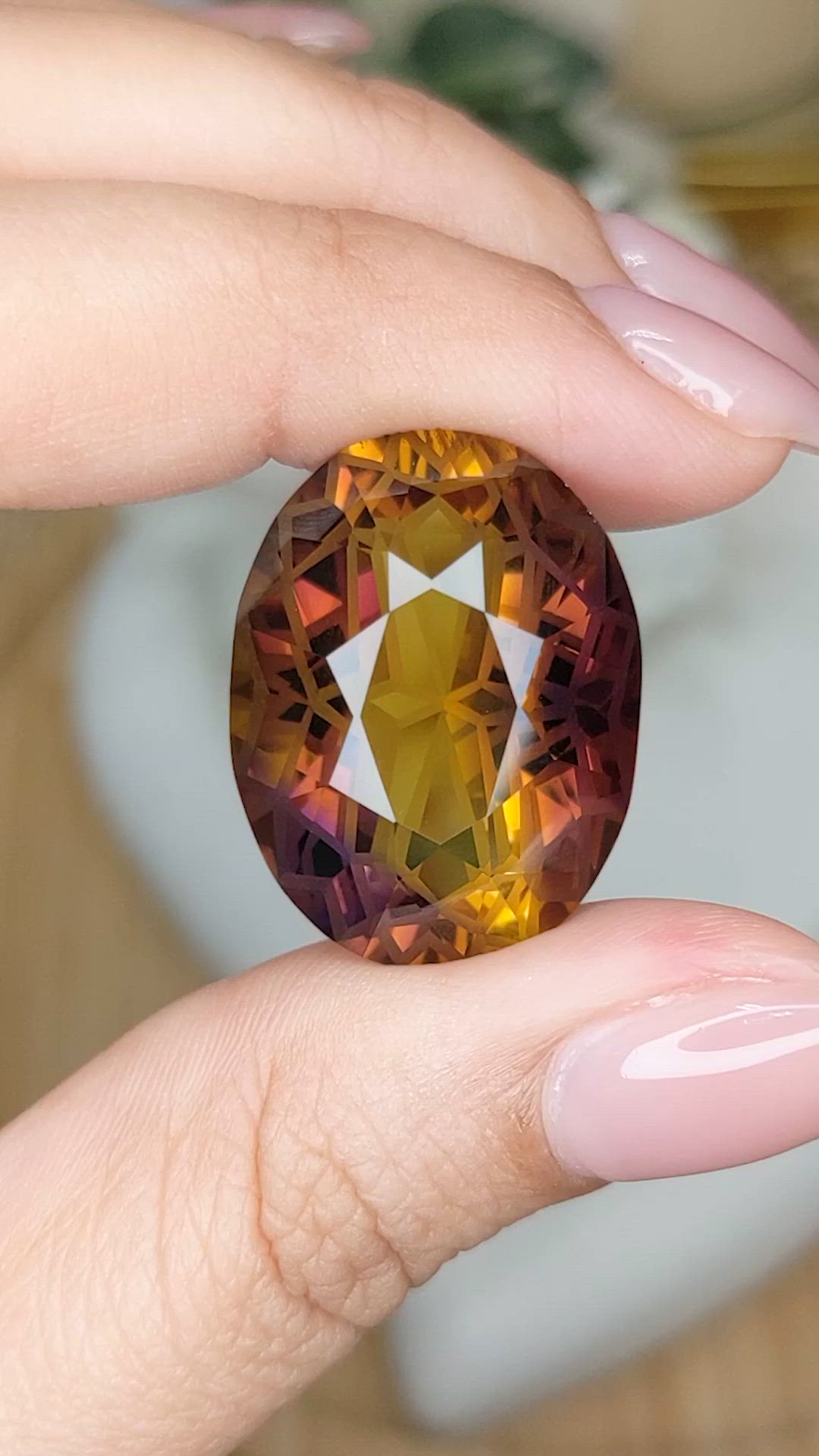 31.90 Ct. Bi Color Ametrine from Brazil Size Video