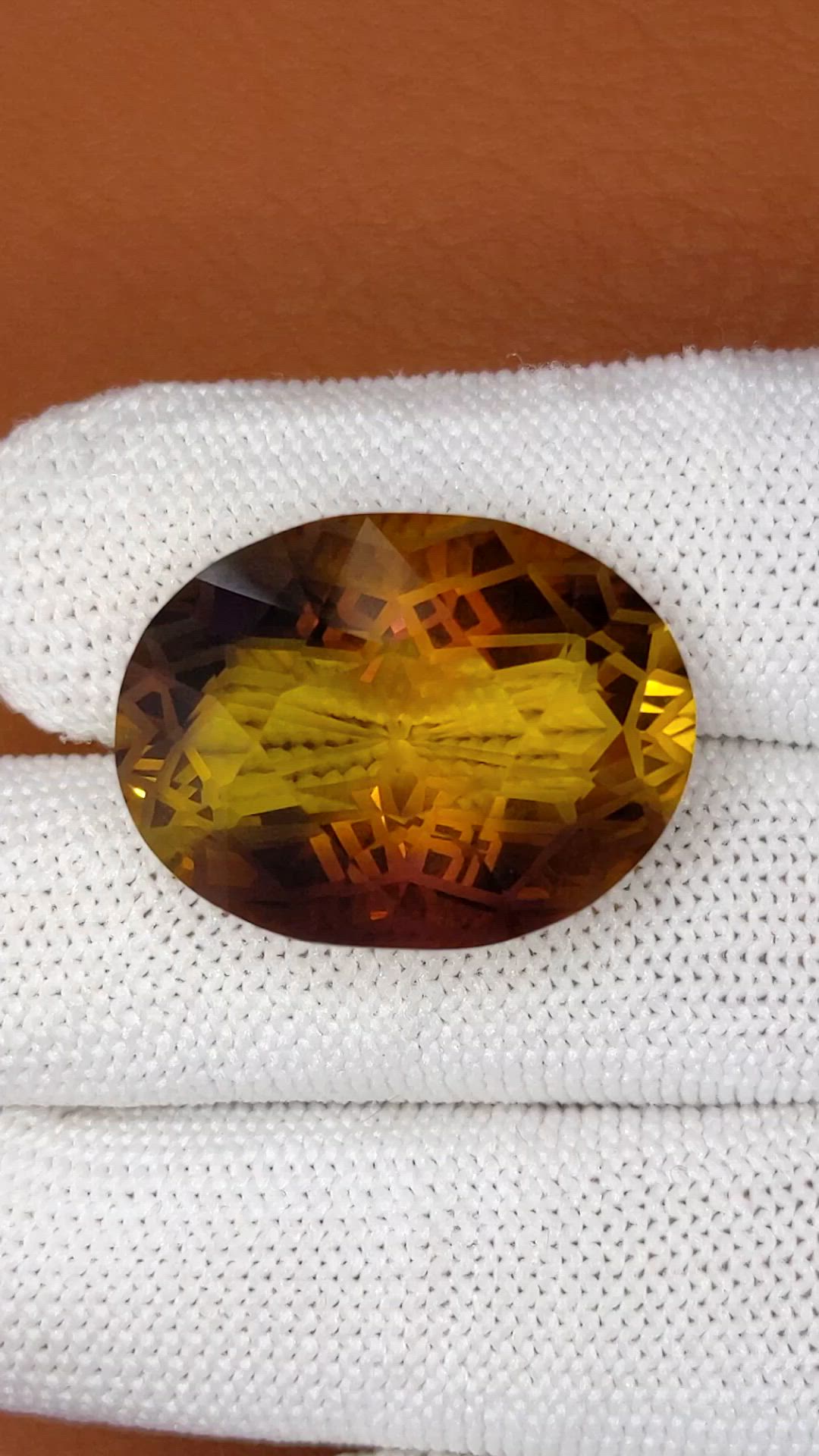 31.90 Ct. Bi Color Ametrine from Brazil Size Video