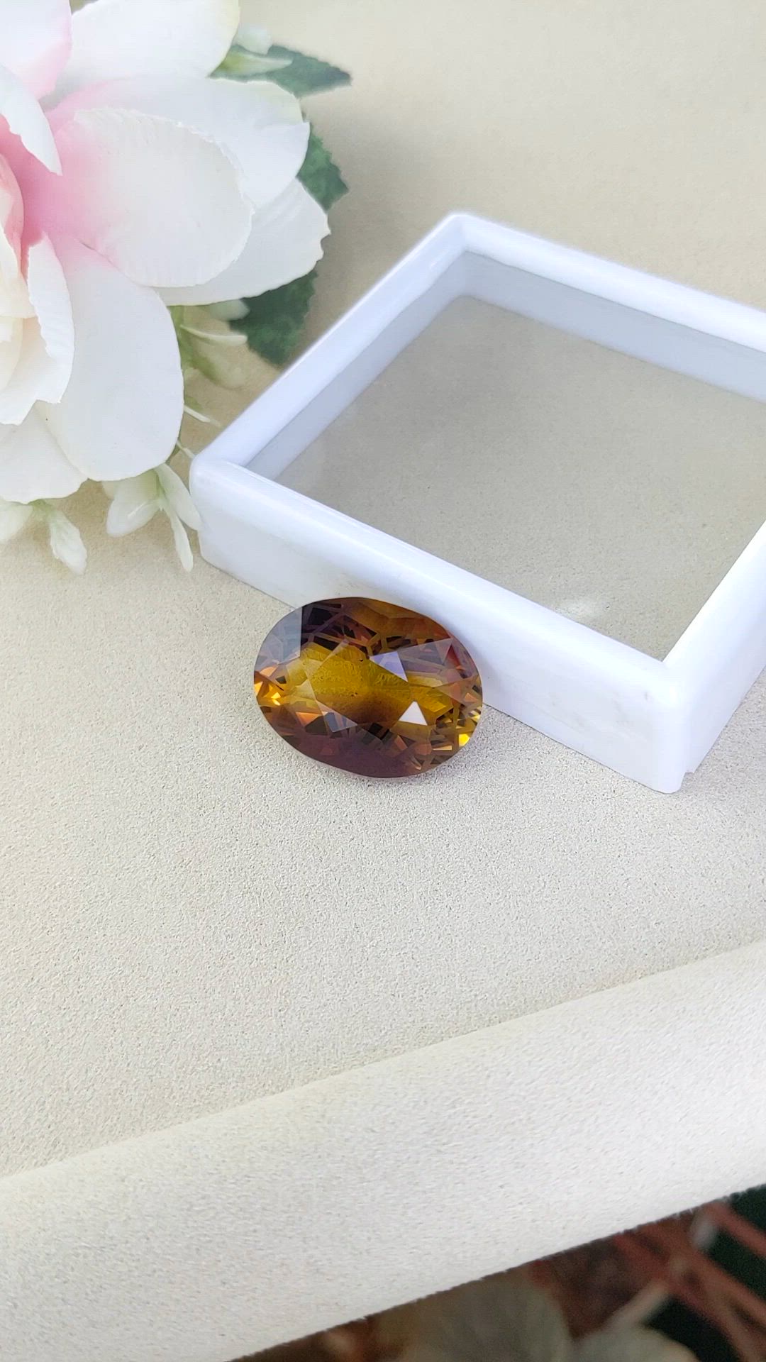 31.90 Ct. Bi Color Ametrine from Brazil Size Video
