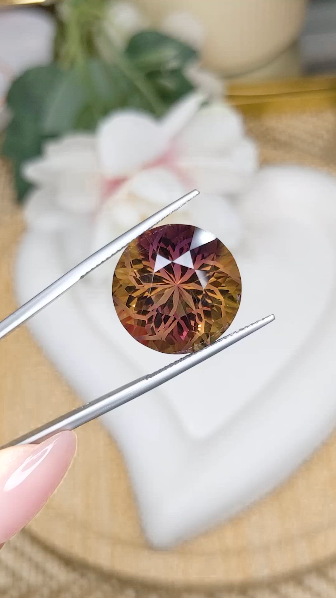 19.43 Ct. Bi Color Ametrine from Brazil Size Video