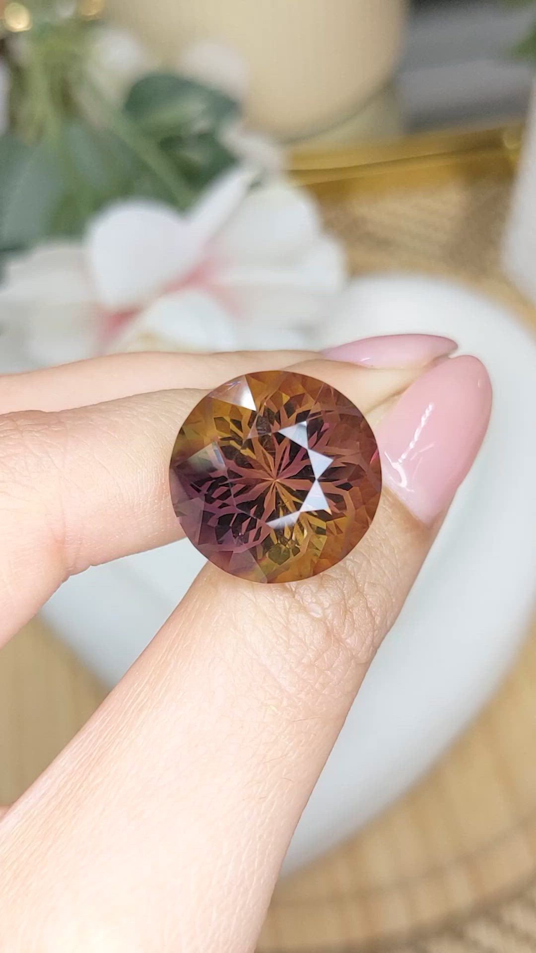 19.43 Ct. Bi Color Ametrine from Brazil Size Video
