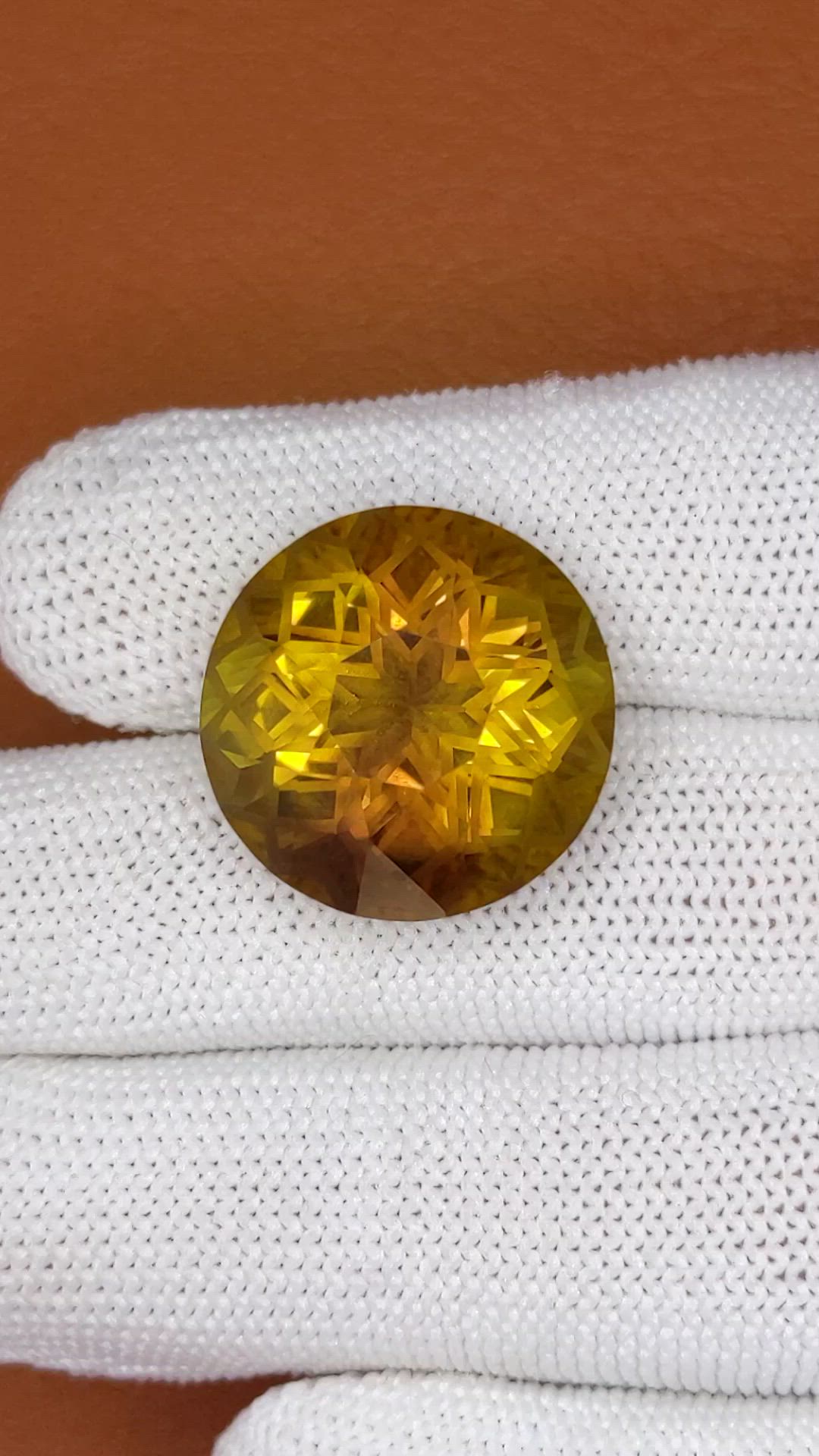 23.71 Ct. Bi Color Ametrine from Brazil Size Video