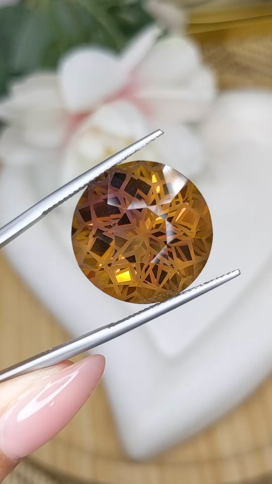 23.71 Ct. Bi Color Ametrine from Brazil Size Video