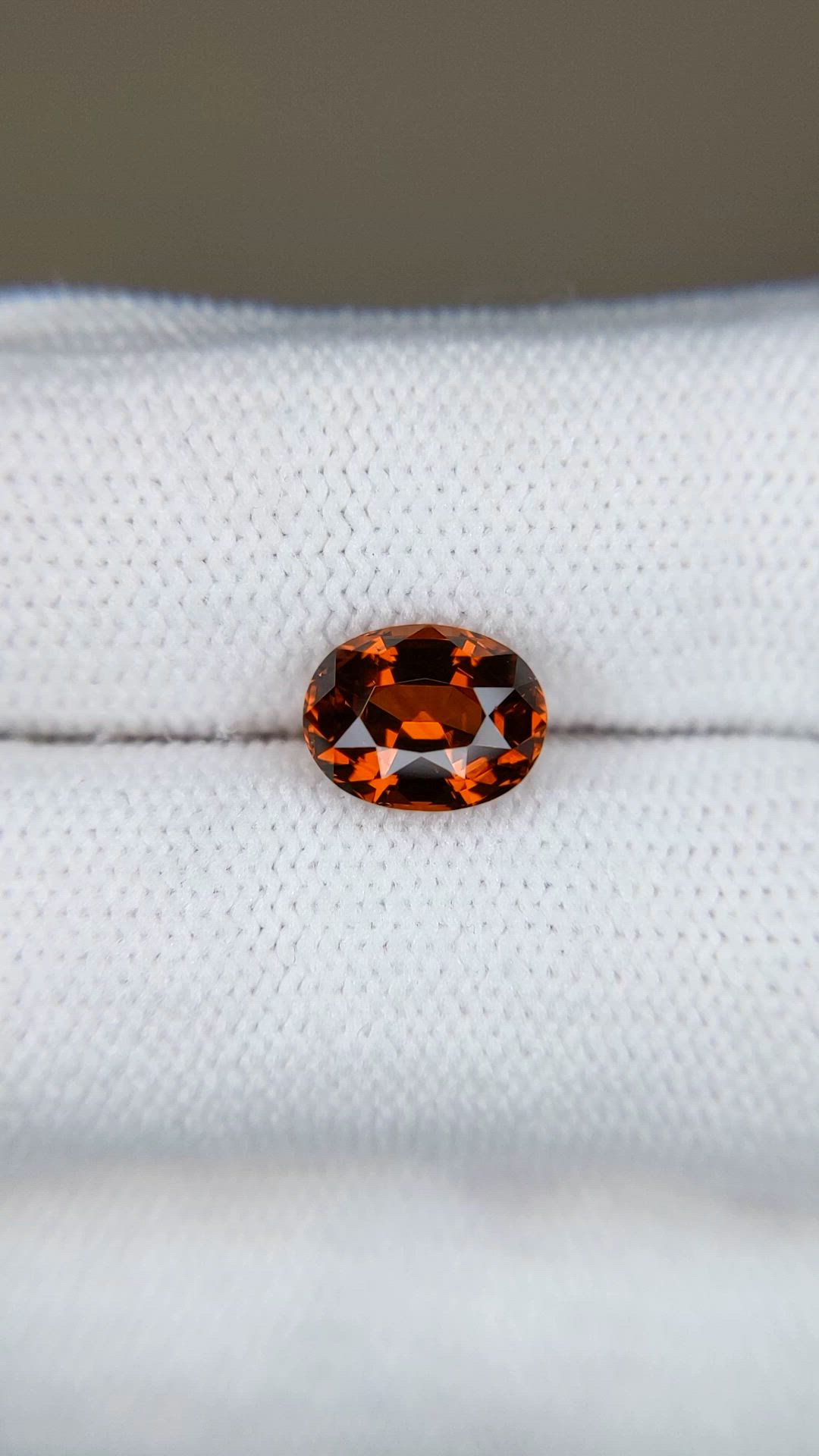2.56 Ct. Orange Spessartite Garnet from Ceylon (Sri Lanka) Size Video