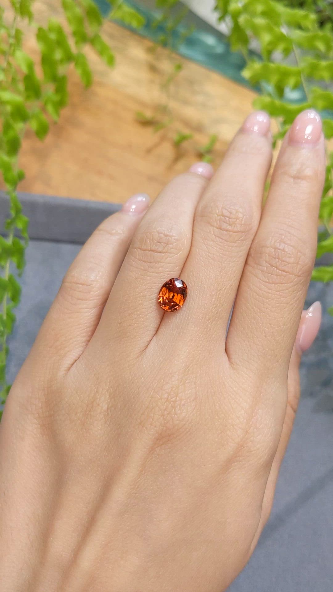 2.56 Ct. Orange Spessartite Garnet from Ceylon (Sri Lanka) Size Video