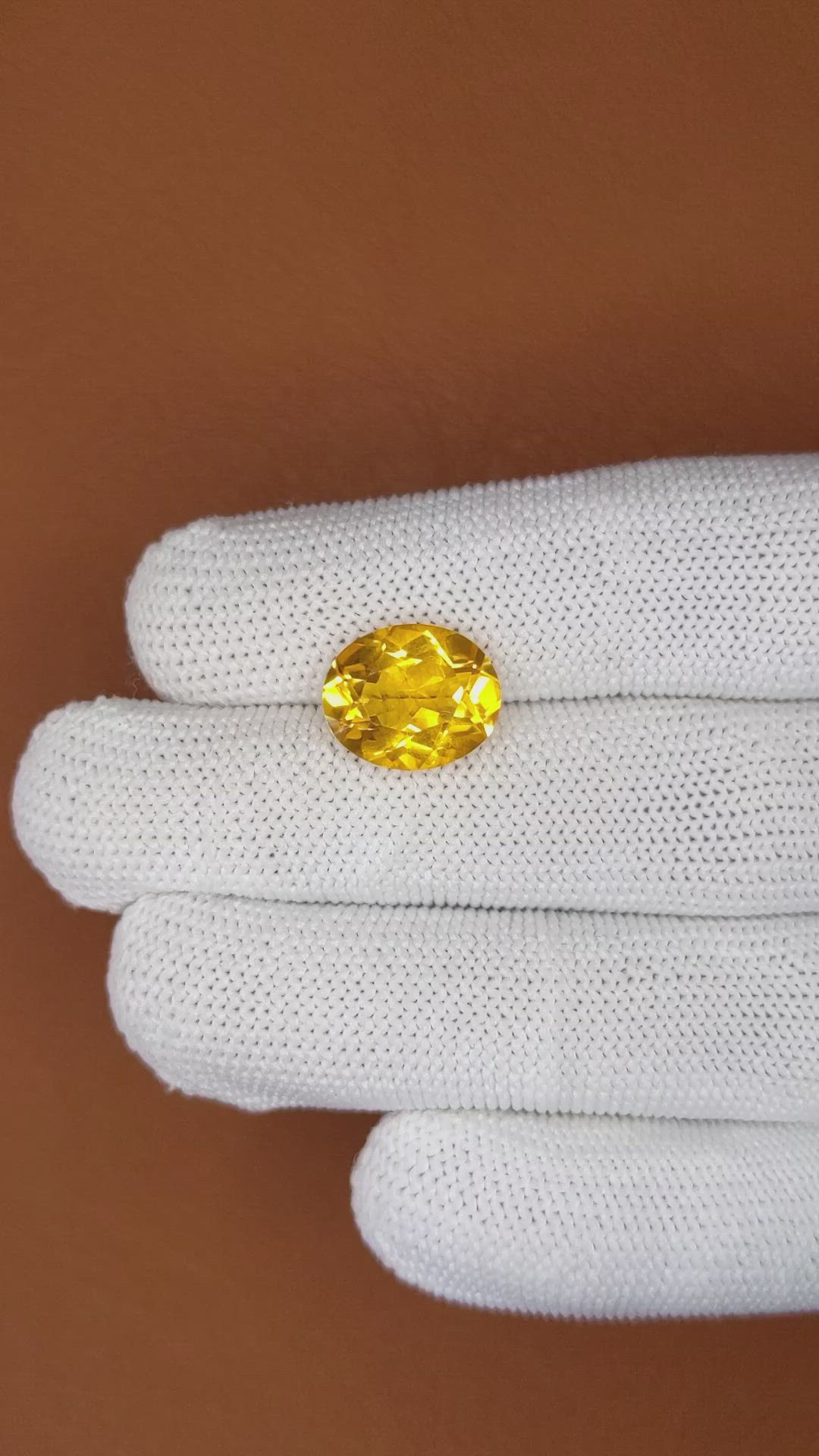 5.25 Ct. Yellow Citrine from Ceylon (Sri Lanka) Size Video