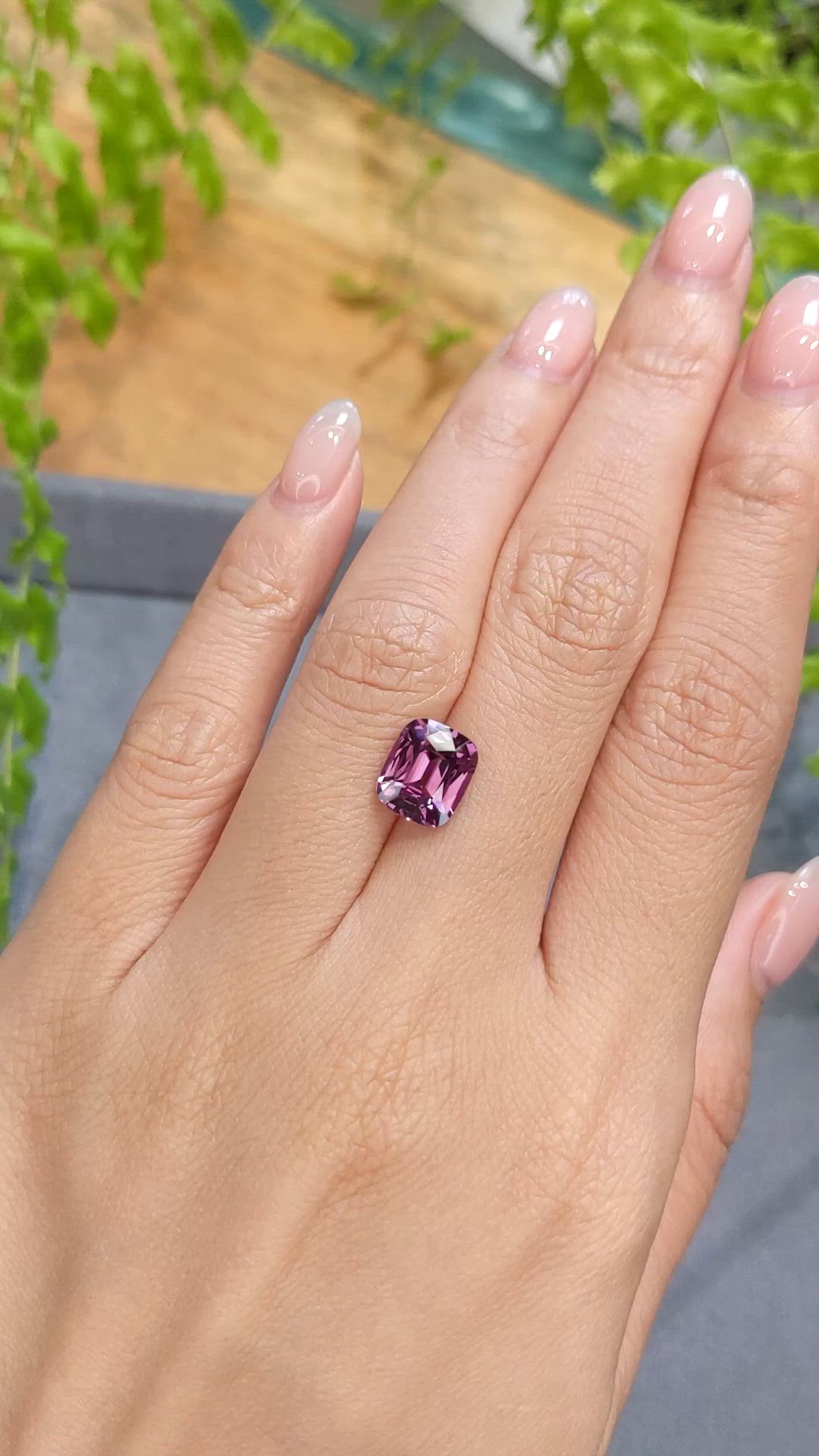 3.23 Ct. Purplish Pink Spinel from Ceylon (Sri Lanka) Size Video