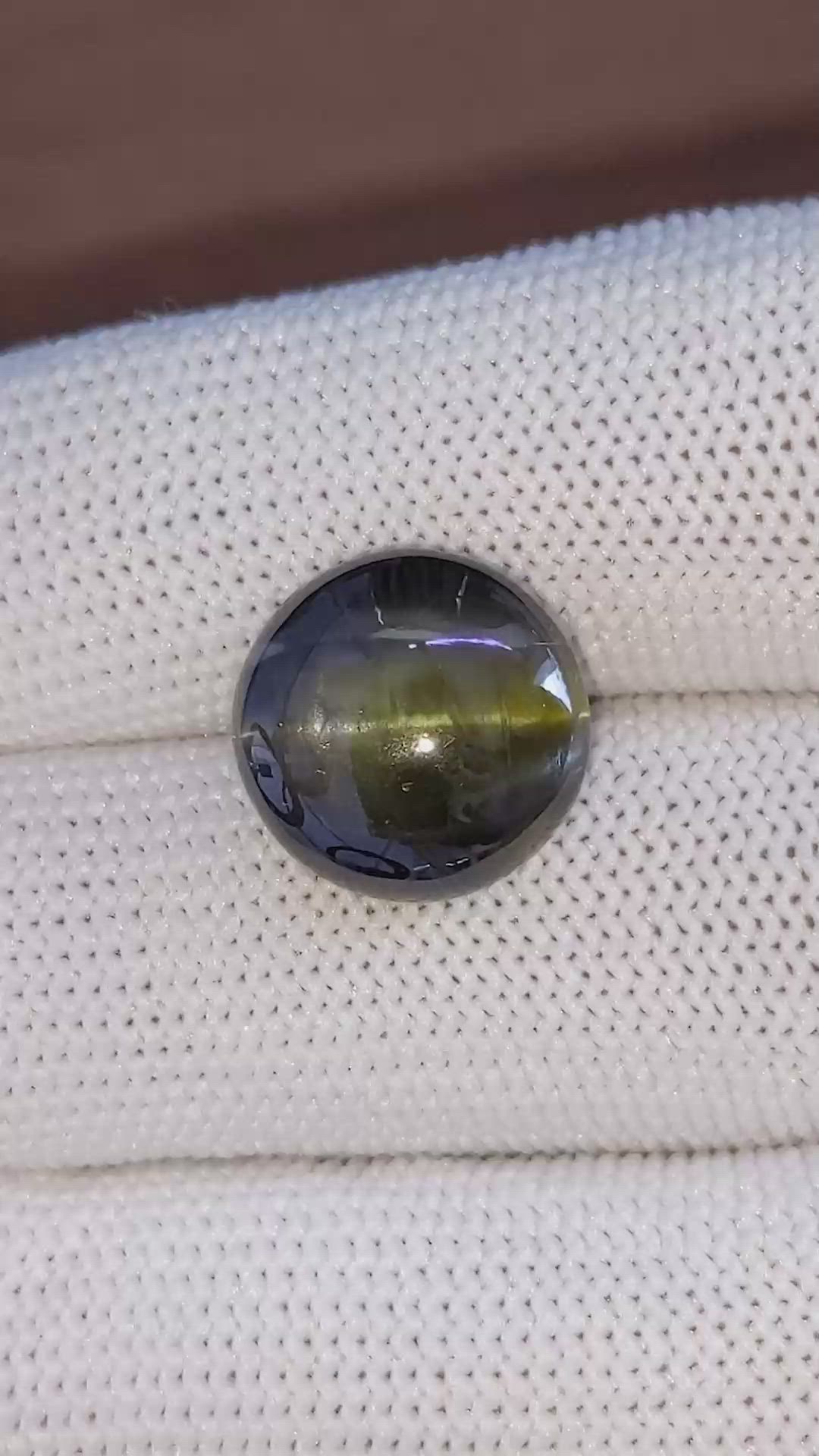 11.54 Ct. Brownish Green Cabochon Chrysoberyl from Ceylon (Sri Lanka) Size Video