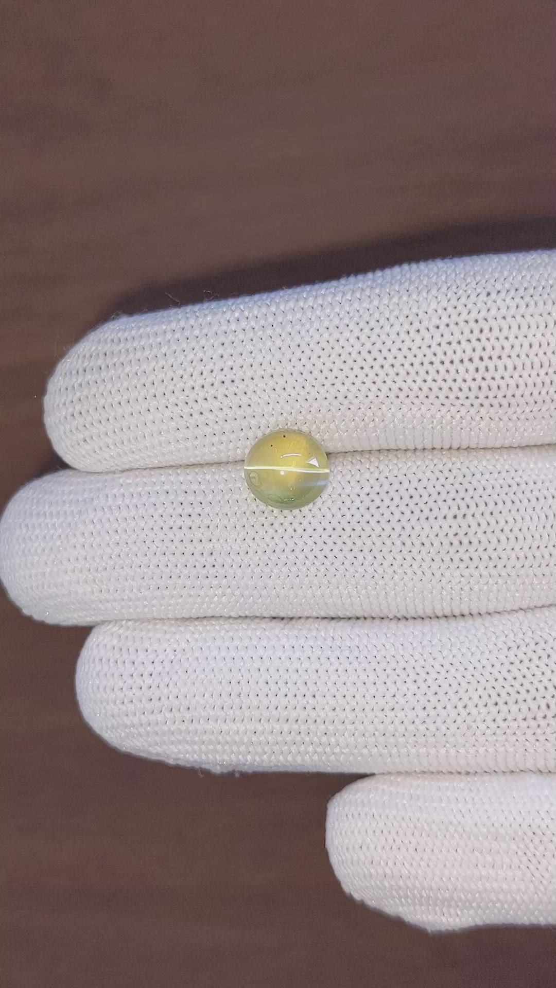 4.18 Ct. Greenish Yellow Cabochon Chrysoberyl from Ceylon (Sri Lanka) Size Video