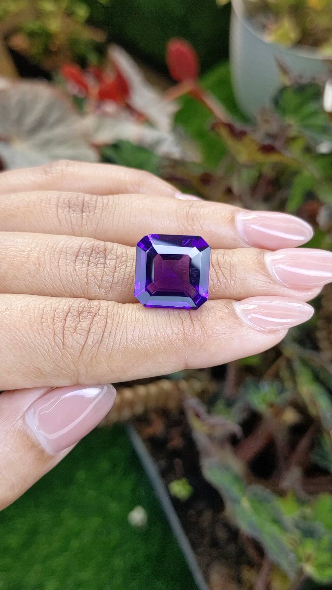 11.44 Ct. Purple Amethyst from Ceylon (Sri Lanka) Size Video