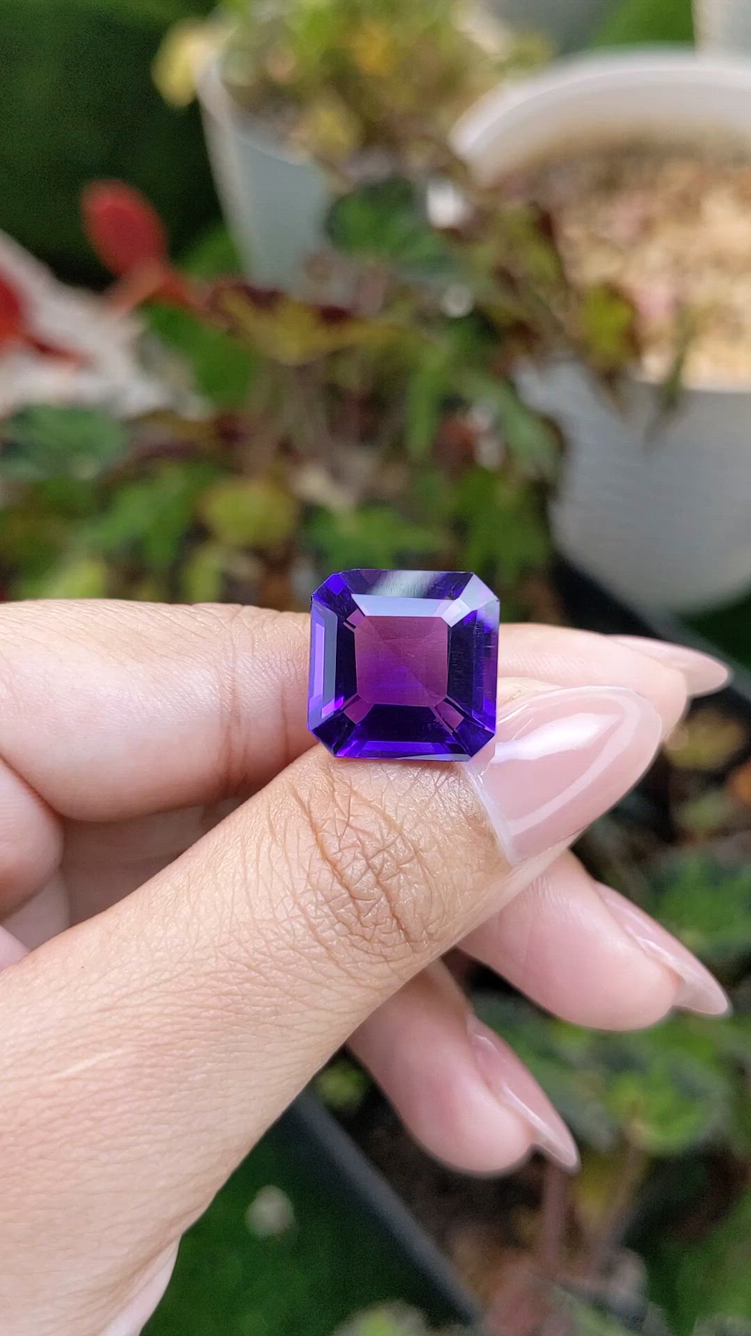 11.44 Ct. Purple Amethyst from Ceylon (Sri Lanka) Size Video