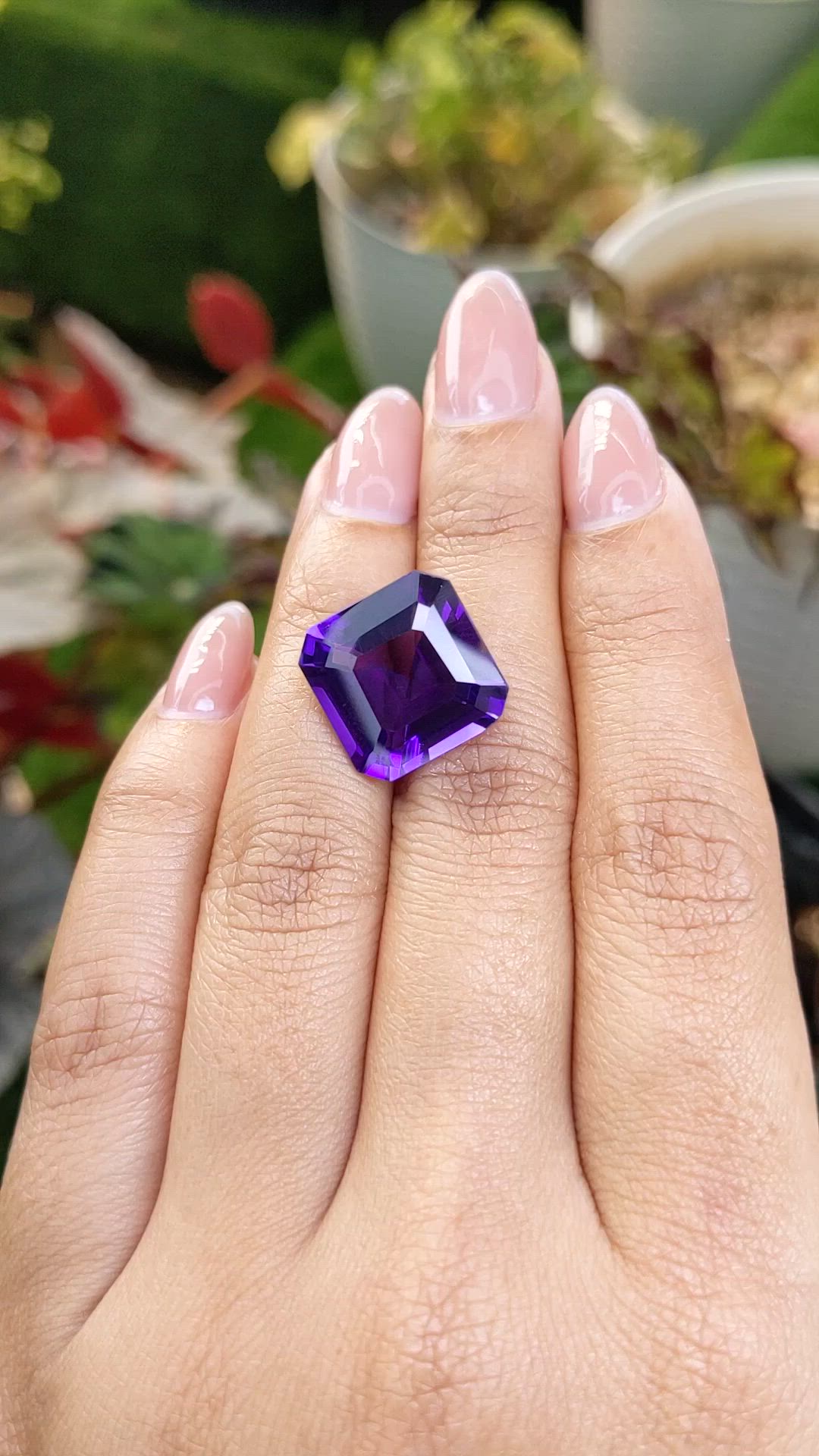 11.44 Ct. Purple Amethyst from Ceylon (Sri Lanka) Size Video