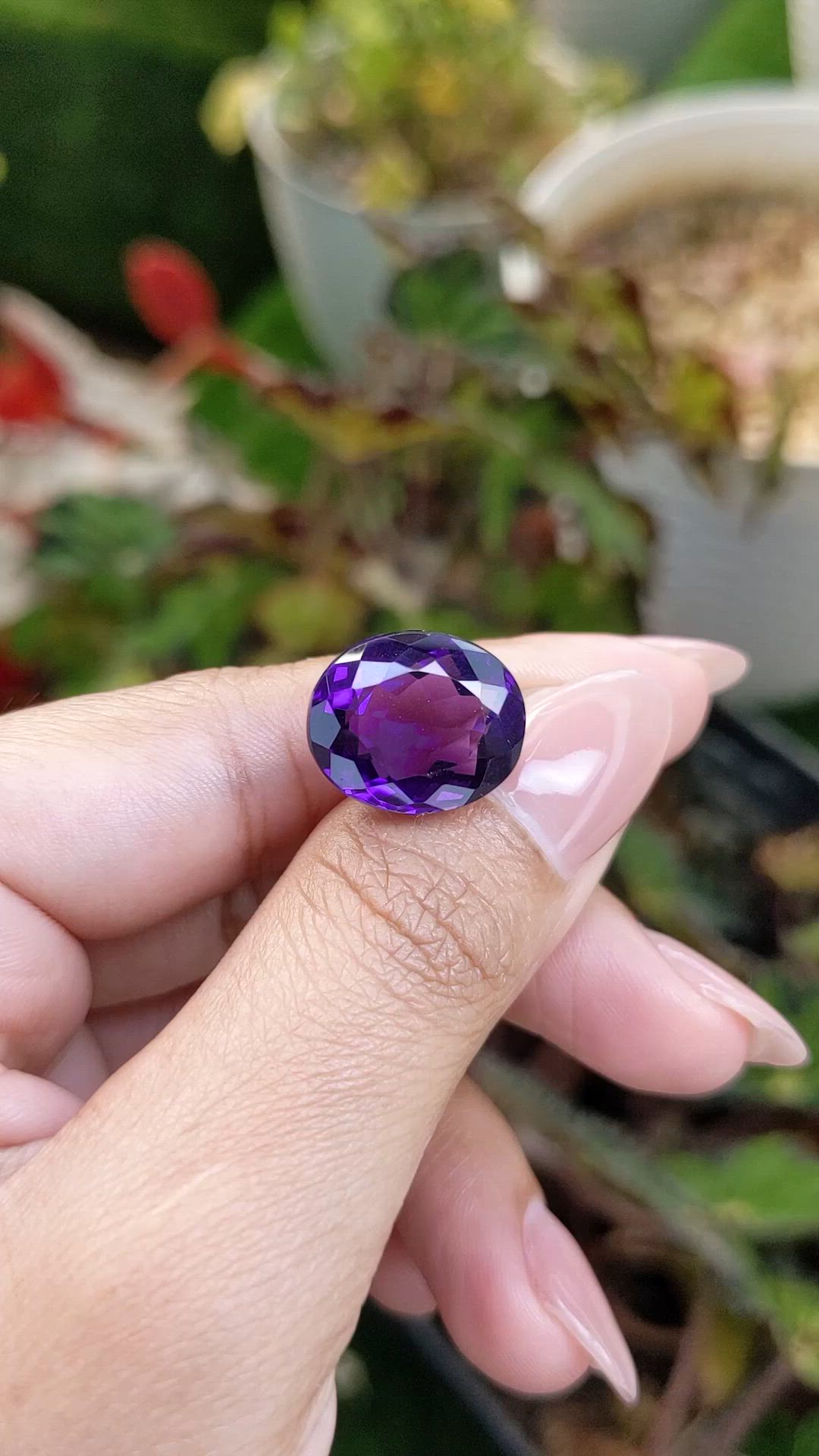 12.59 Ct. Purple Amethyst from Ceylon (Sri Lanka) Size Video