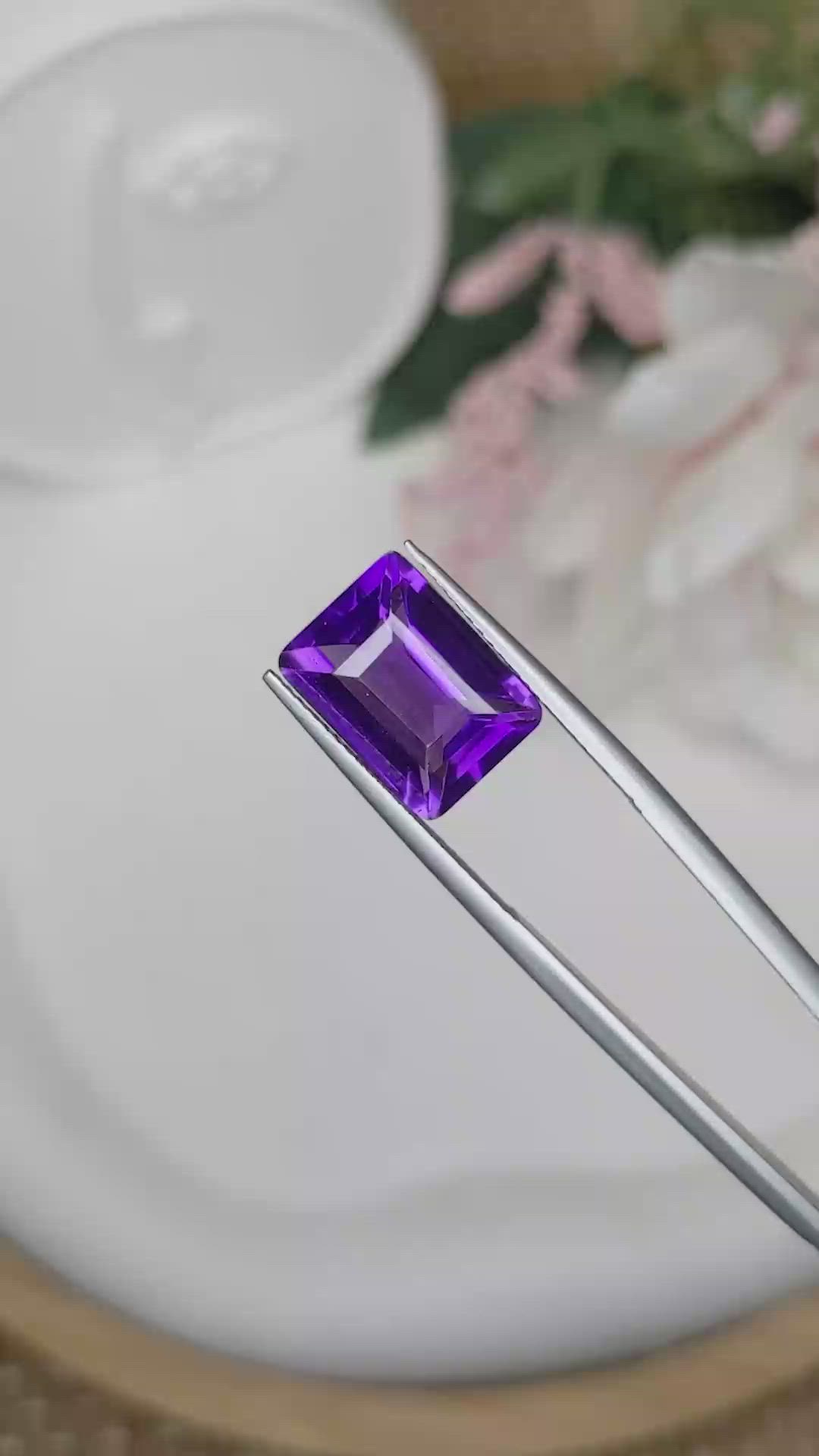 5.37 Ct. Purple Amethyst from Brazil Size Video