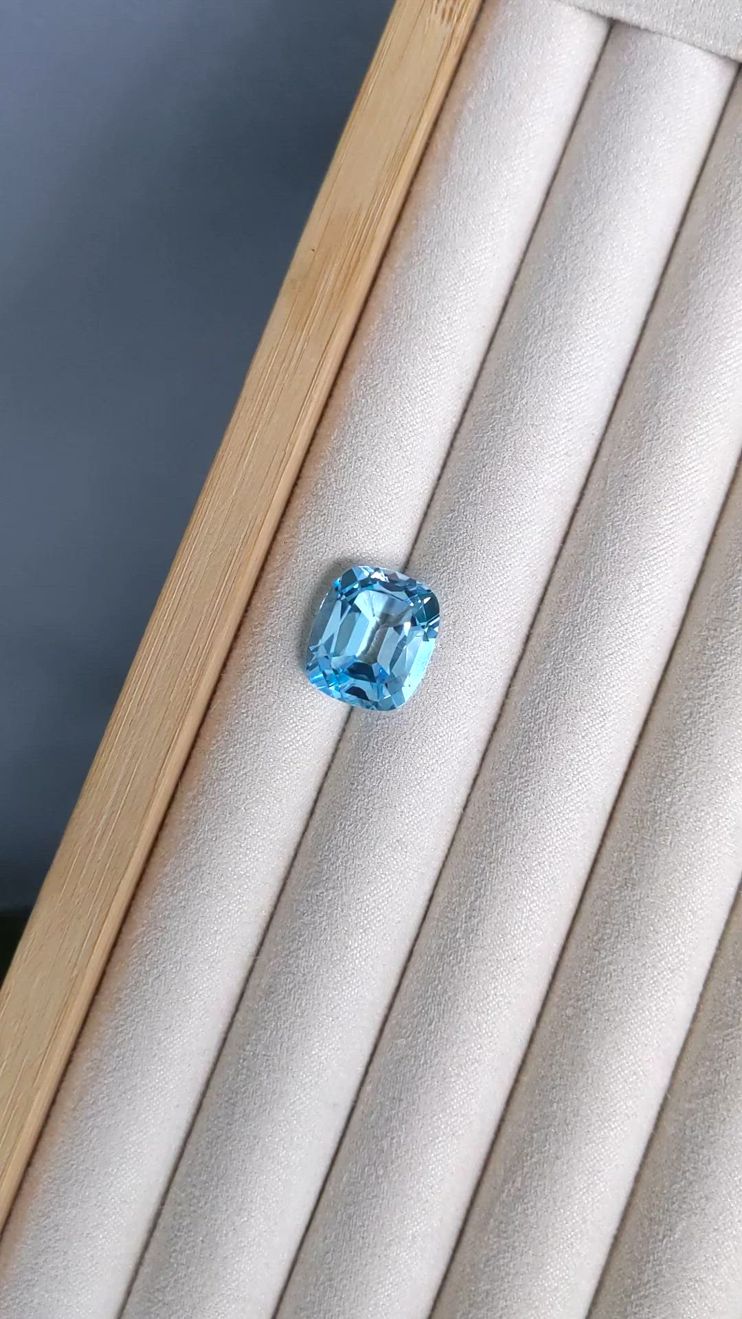 14.86 Ct. Swiss Blue Topaz from Brazil Size Video