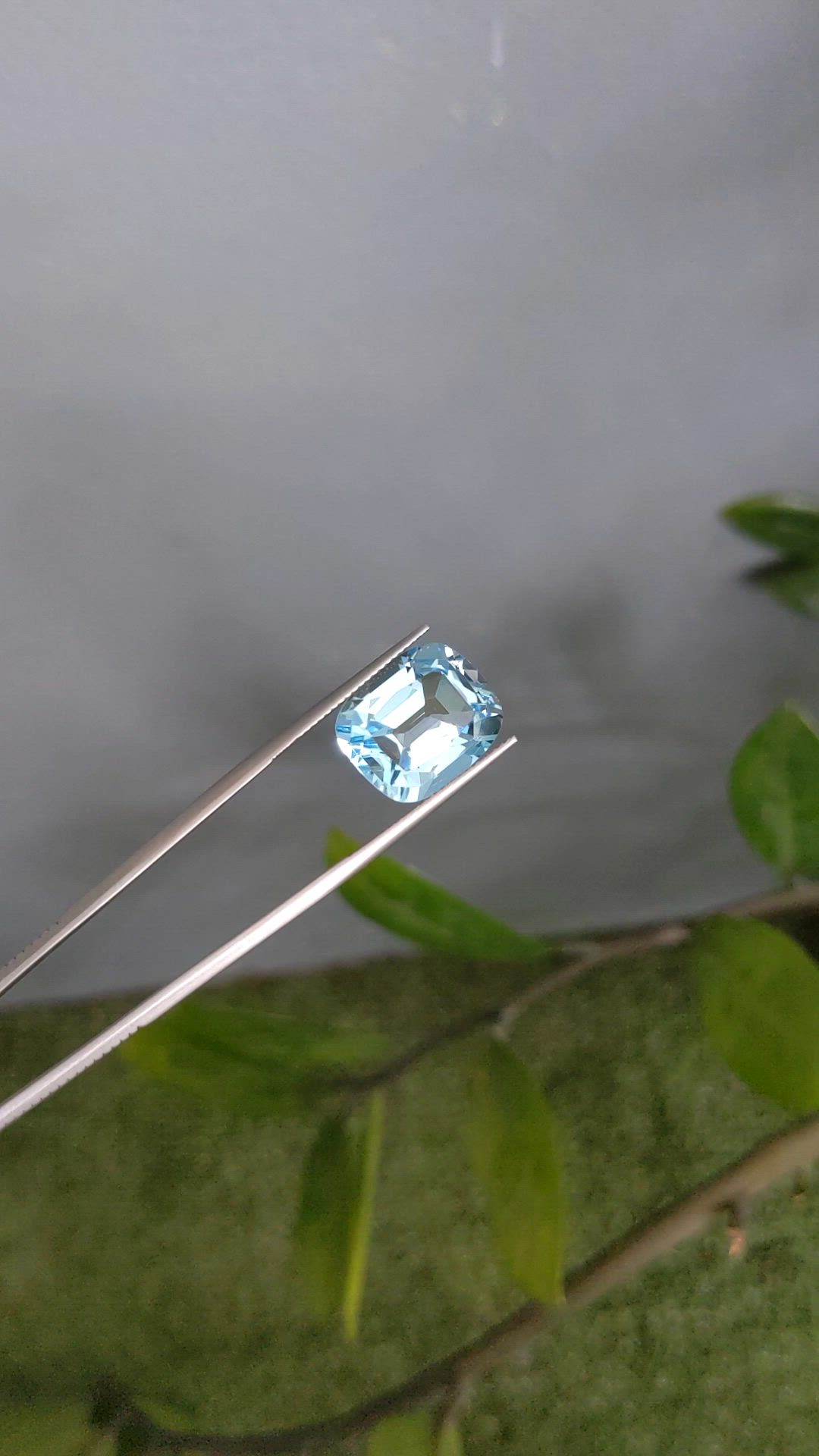 14.86 Ct. Swiss Blue Topaz from Brazil Size Video
