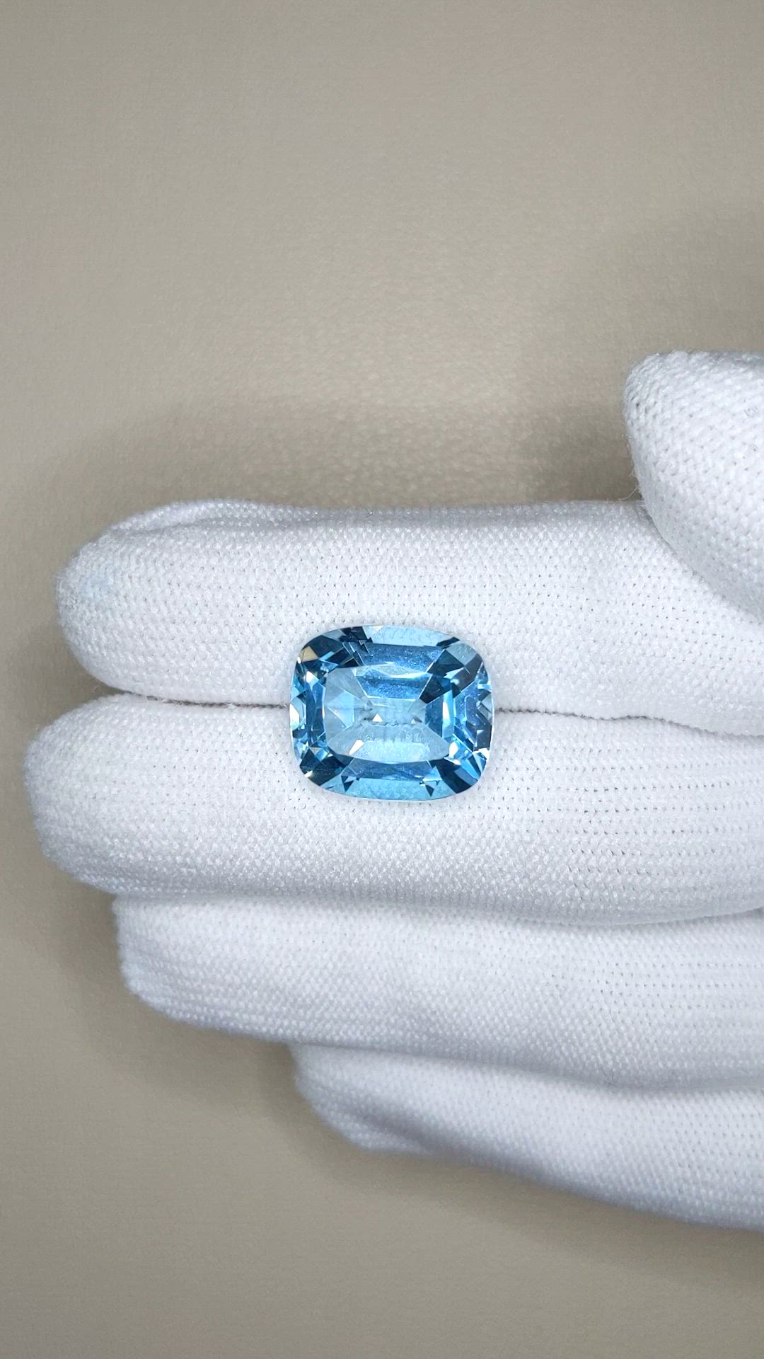 14.86 Ct. Swiss Blue Topaz from Brazil Size Video