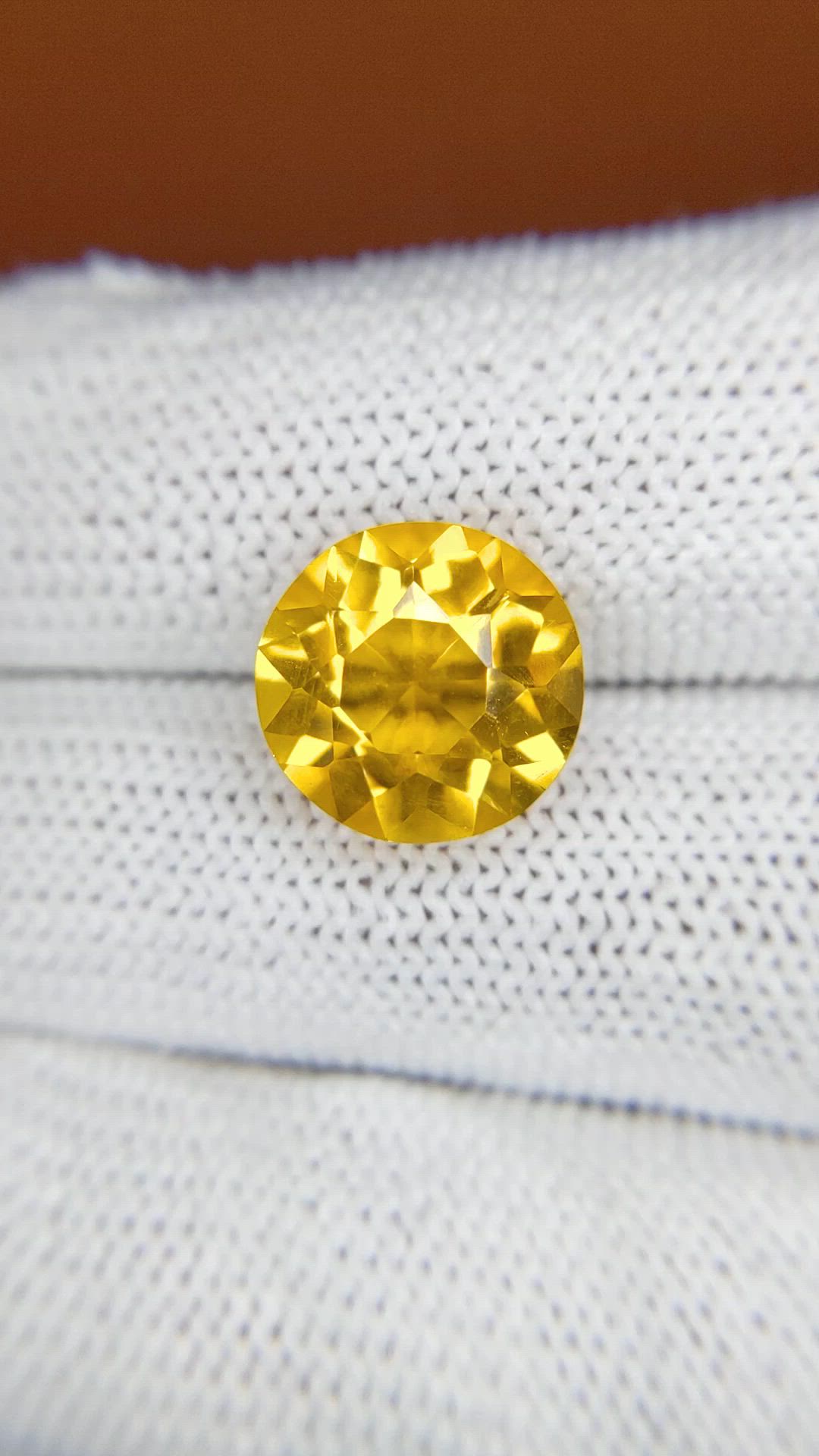 5.70 Ct. Yellow Citrine from Brazil Size Video