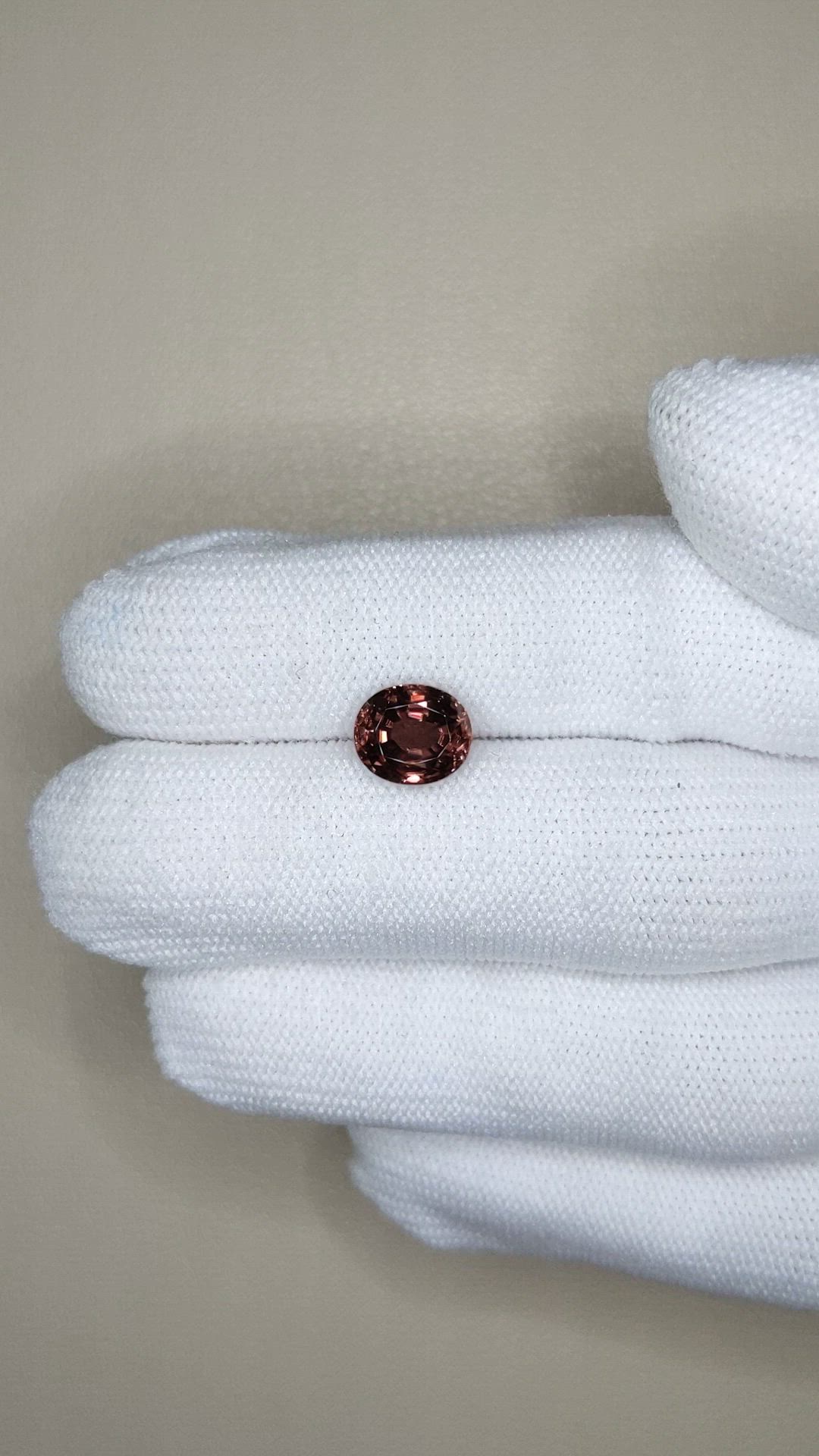 3.28 Ct. Brown Zircon from Ceylon (Sri Lanka) Size Video
