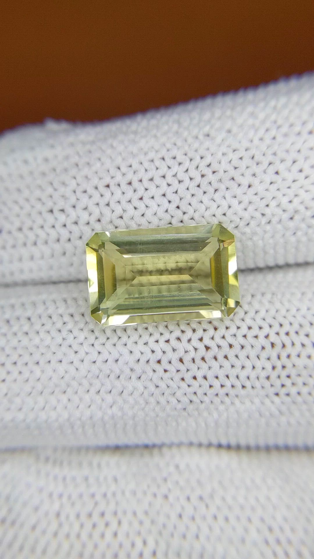 5.07 Ct. Lemon Quartz from Brazil Size Video
