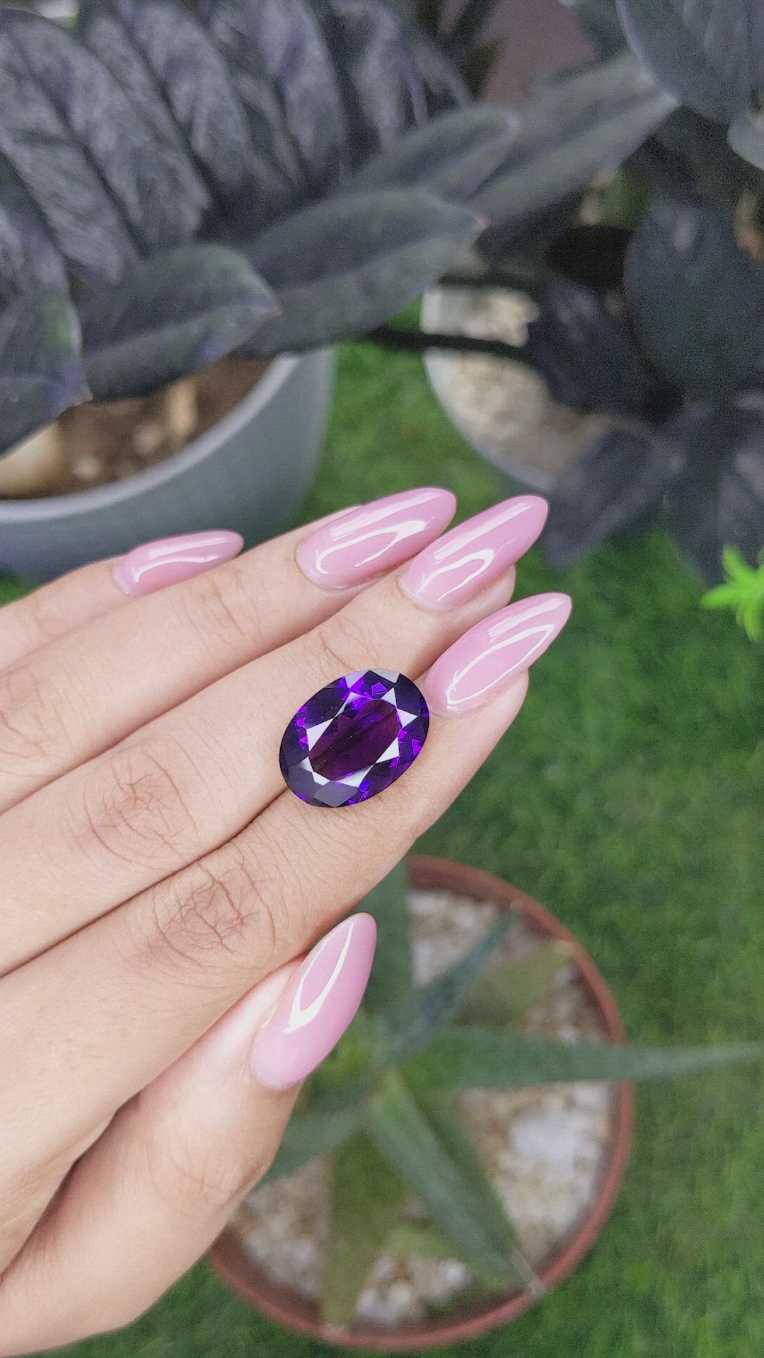 9.48 Ct. Purple Amethyst from Ceylon (Sri Lanka) Size Video