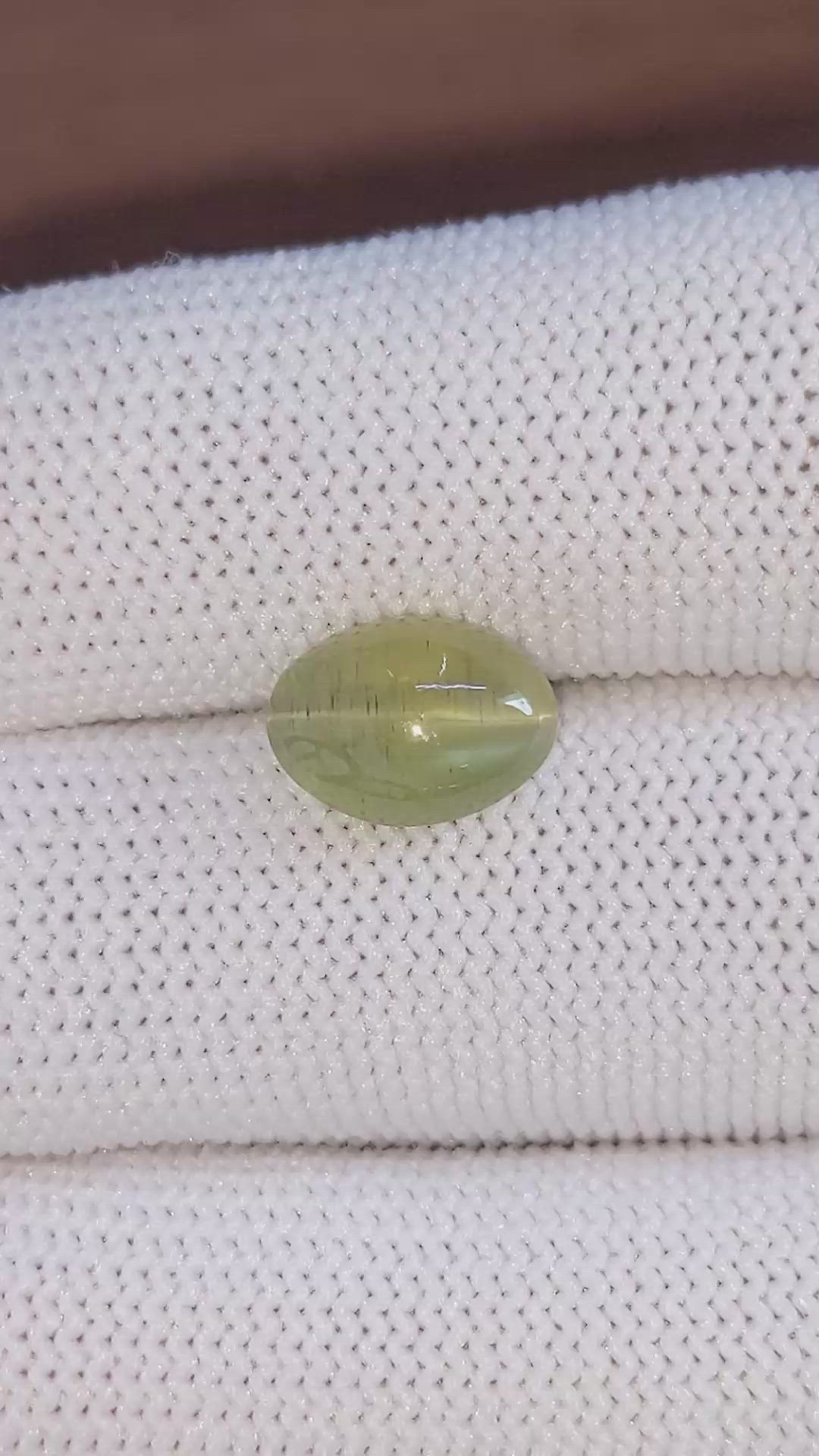 3.79 Ct. Green Cabochon Apatite from Ceylon (Sri Lanka) Size Video